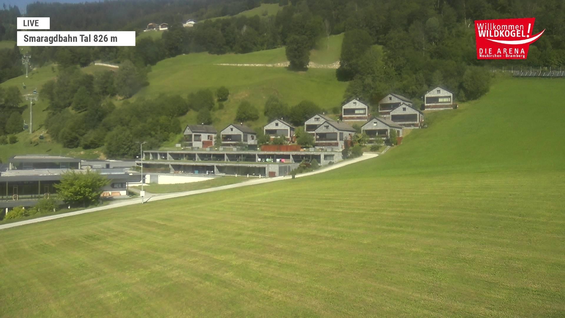 Archiv Foto Webcam Wildkogel: Frühmesserbahn - Bergstation