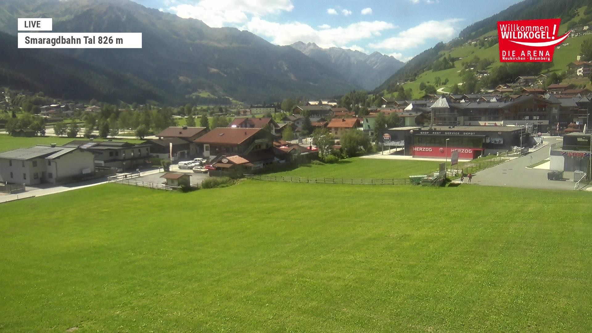 Archiv Foto Webcam Wildkogel: Frühmesserbahn - Bergstation