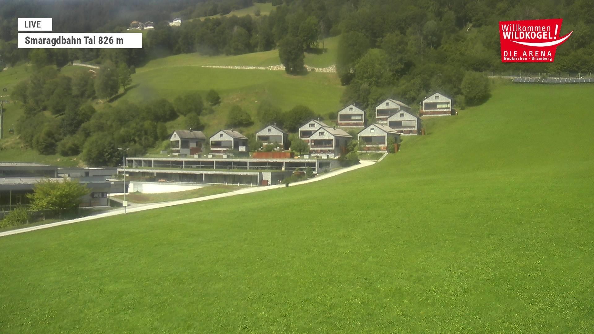 Archiv Foto Webcam Wildkogel: Frühmesserbahn - Bergstation