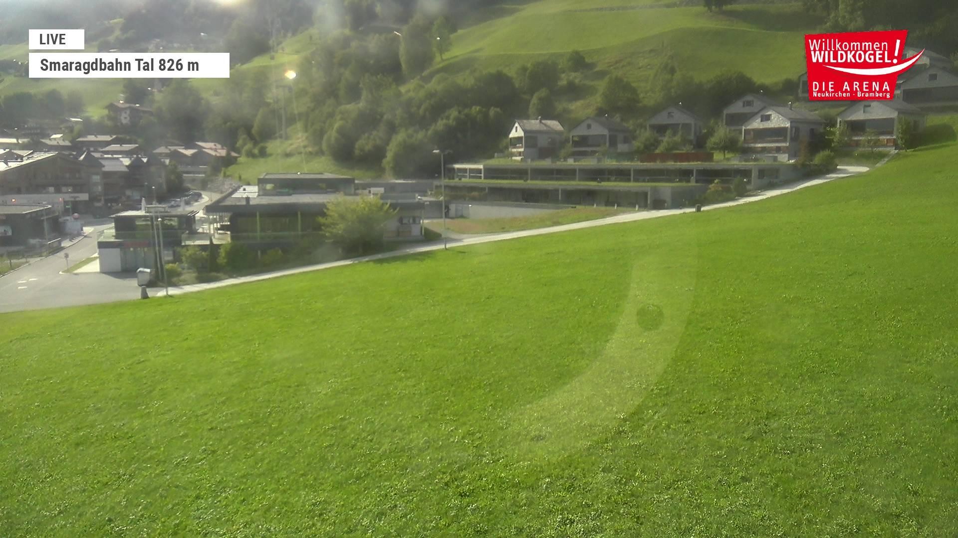 Archiv Foto Webcam Wildkogel: Frühmesserbahn - Bergstation