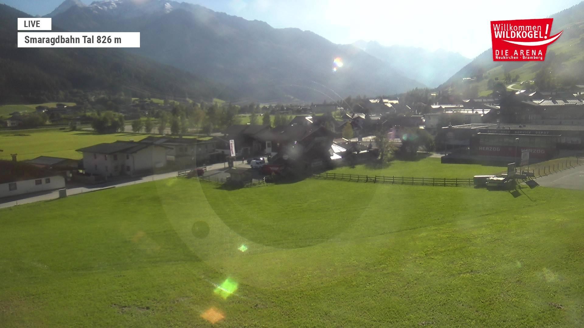 Archiv Foto Webcam Wildkogel: Frühmesserbahn - Bergstation