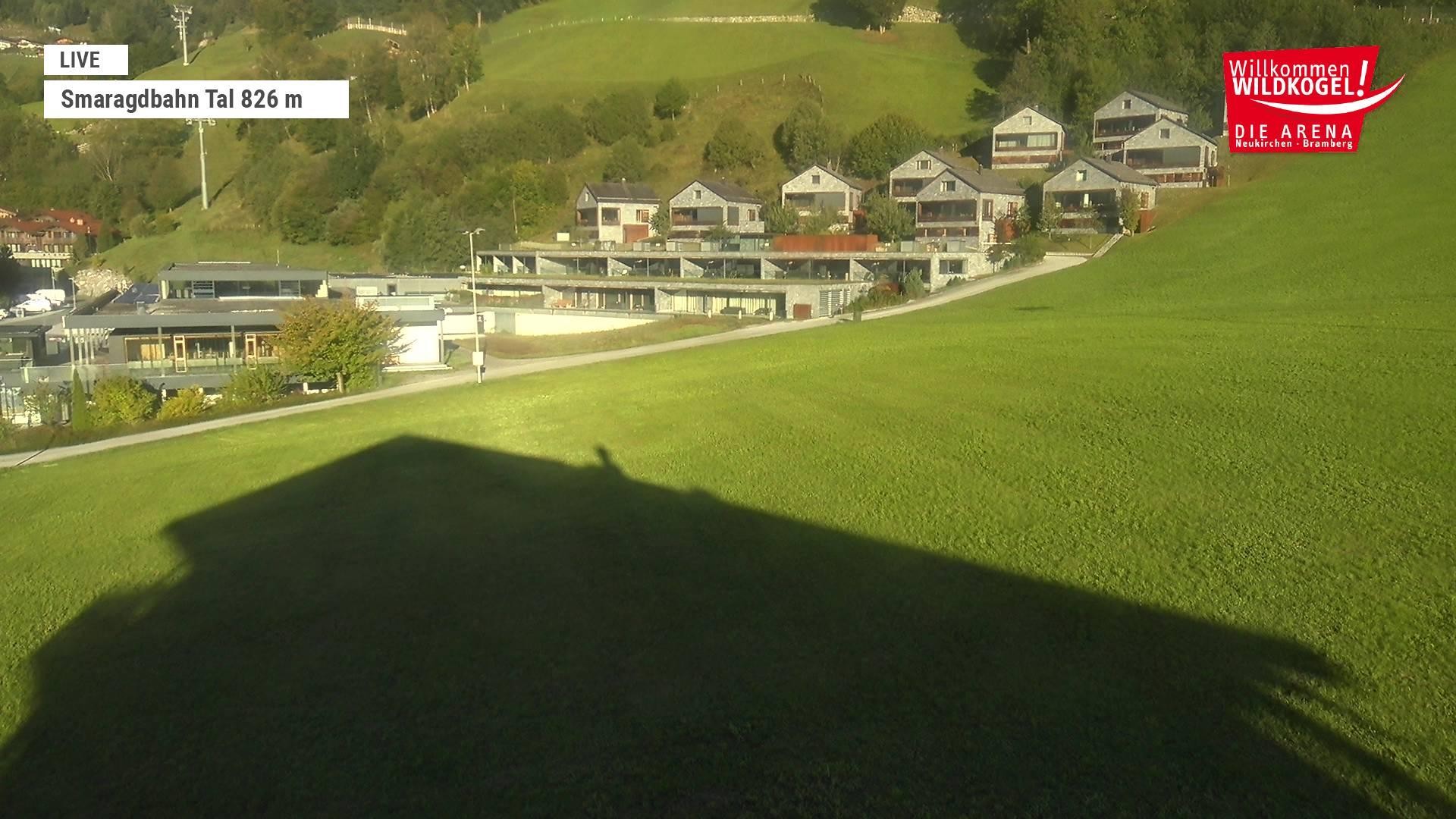 Archiv Foto Webcam Wildkogel: Frühmesserbahn - Bergstation