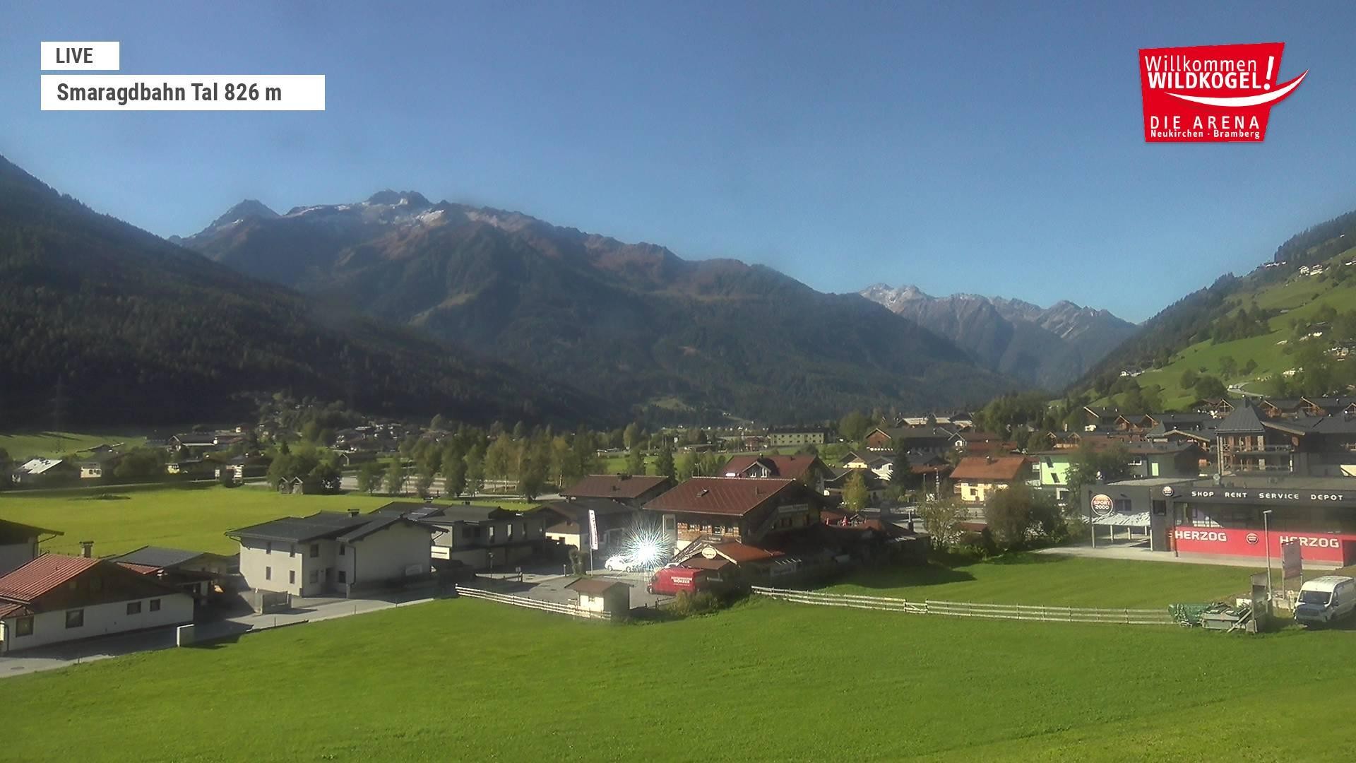Archiv Foto Webcam Wildkogel: Frühmesserbahn - Bergstation