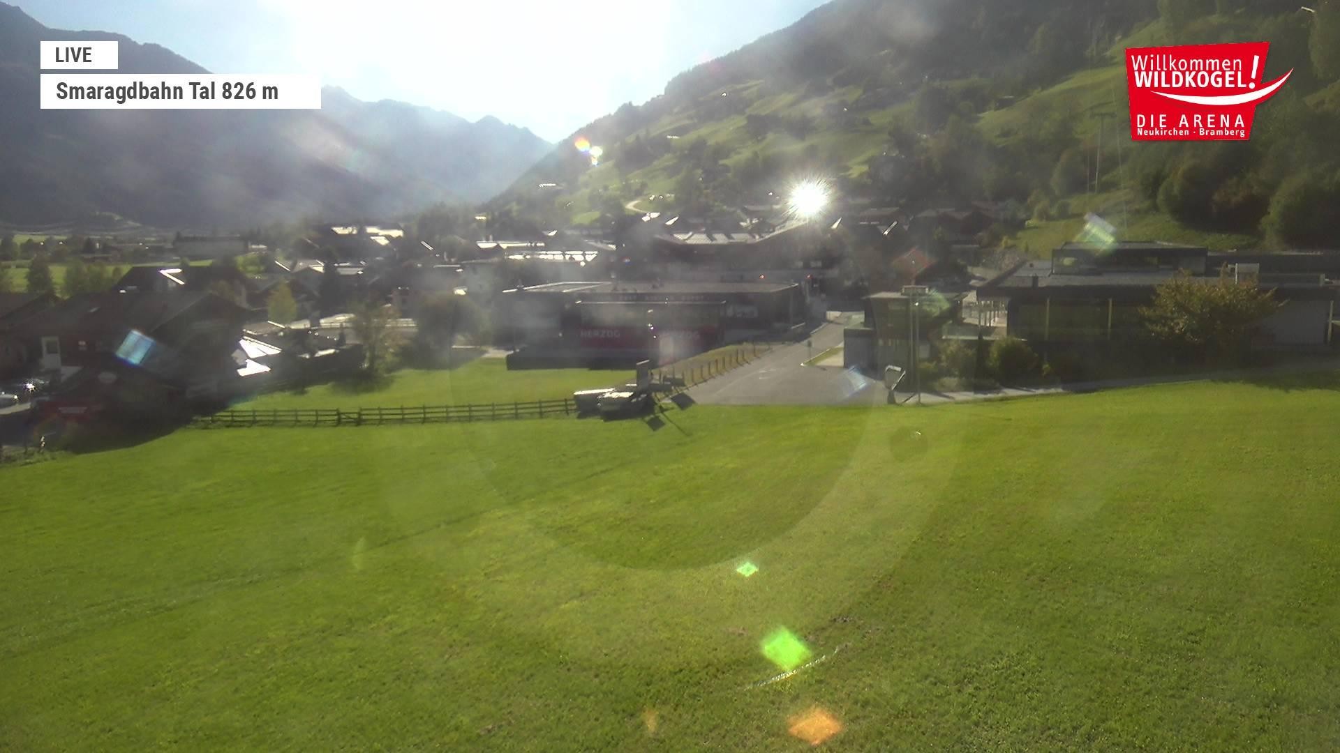 Archiv Foto Webcam Wildkogel: Frühmesserbahn - Bergstation