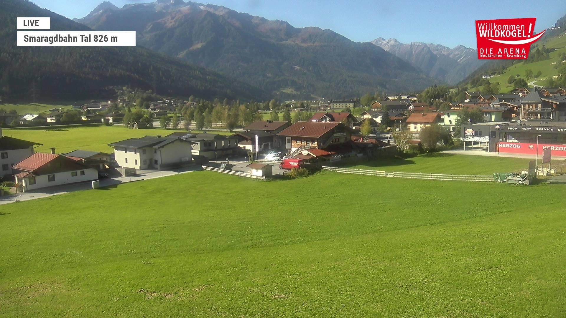 Archiv Foto Webcam Wildkogel: Frühmesserbahn - Bergstation