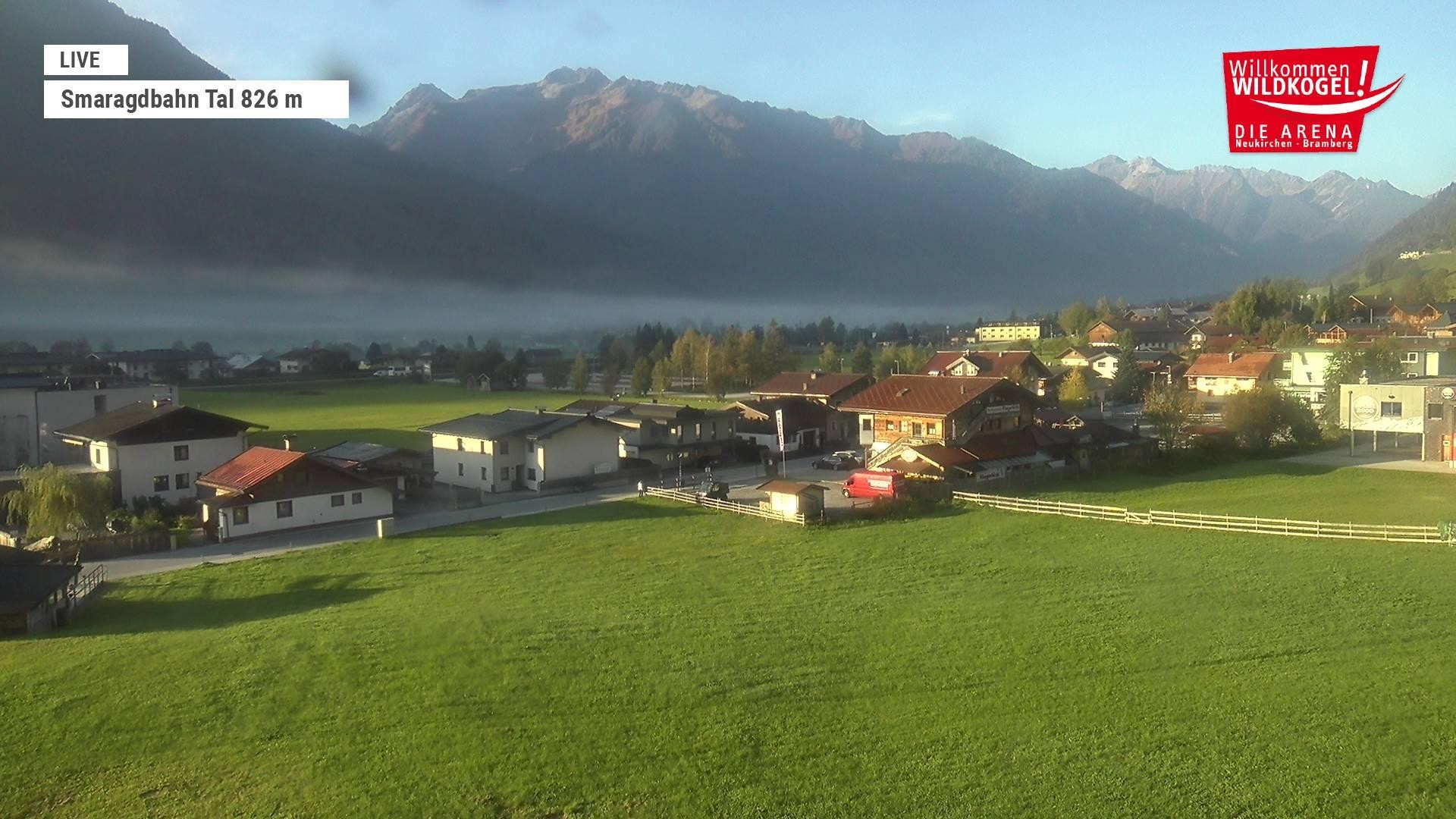 Archiv Foto Webcam Wildkogel: Frühmesserbahn - Bergstation