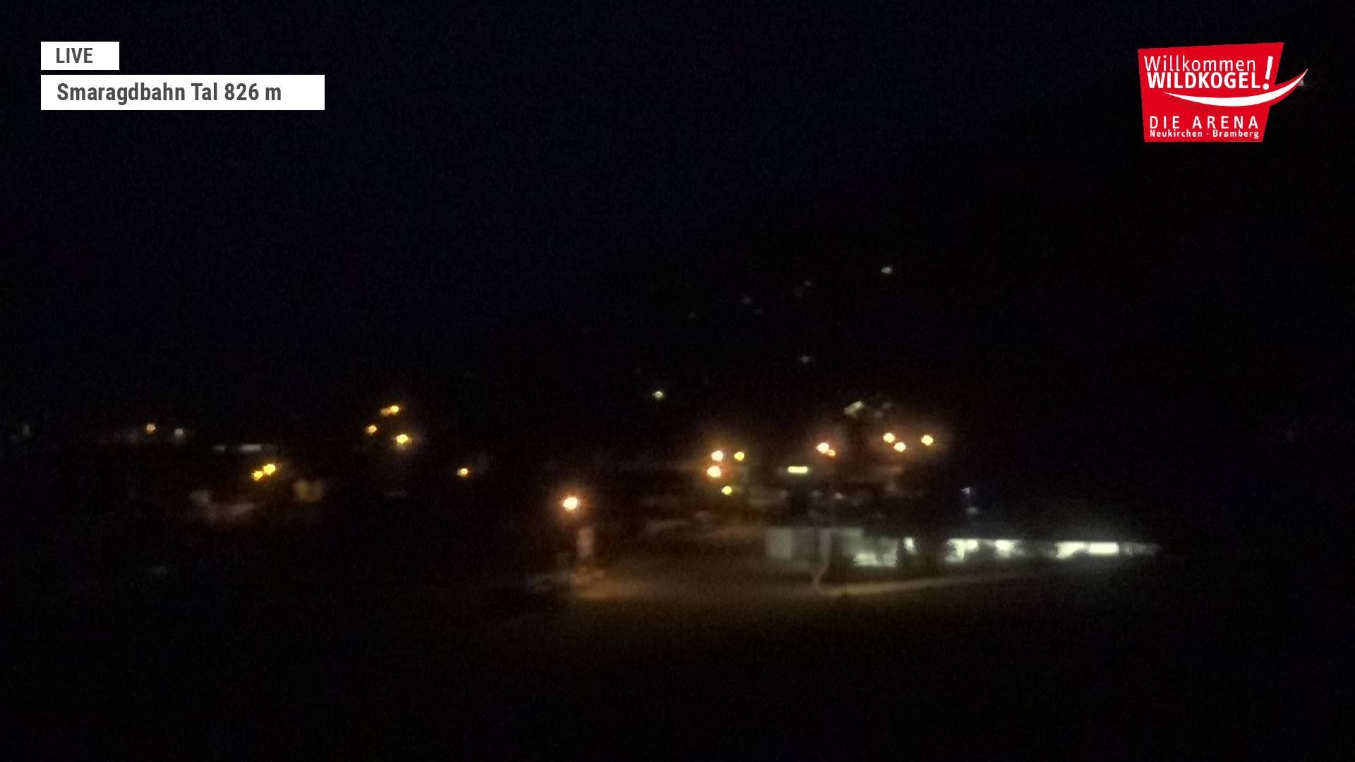 Archiv Foto Webcam Wildkogel: Frühmesserbahn - Bergstation