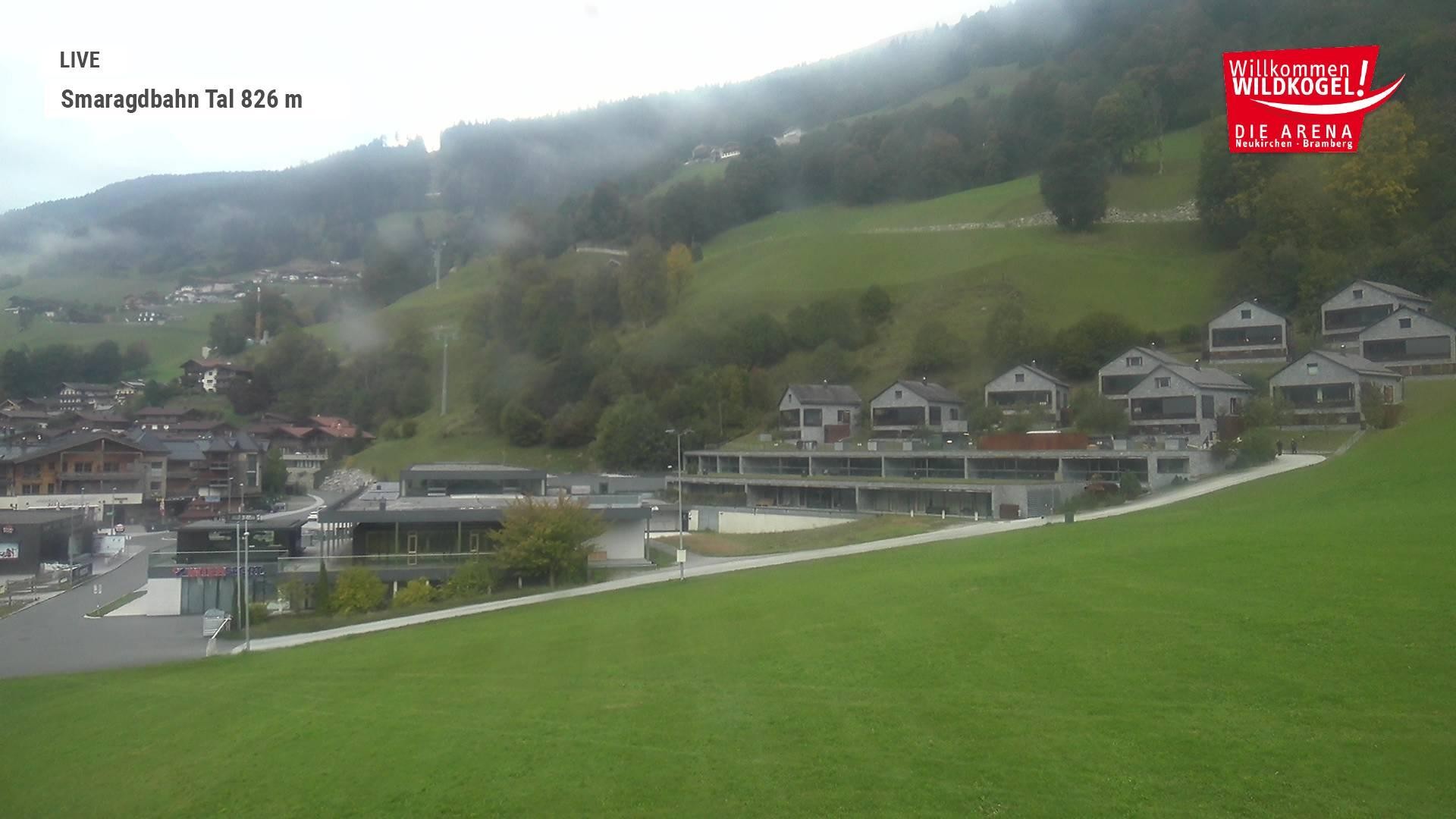 Archiv Foto Webcam Wildkogel: Frühmesserbahn - Bergstation