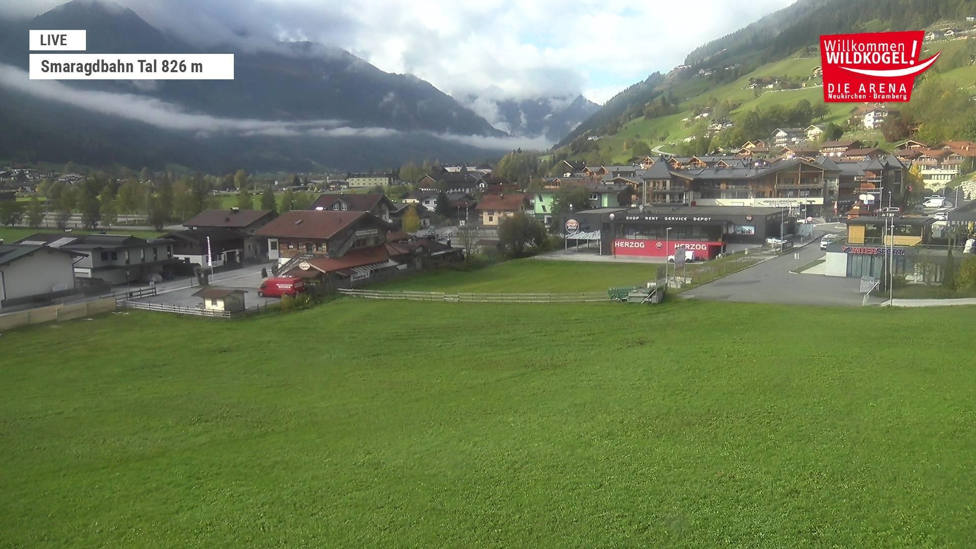 Archiv Foto Webcam Wildkogel: Frühmesserbahn - Bergstation