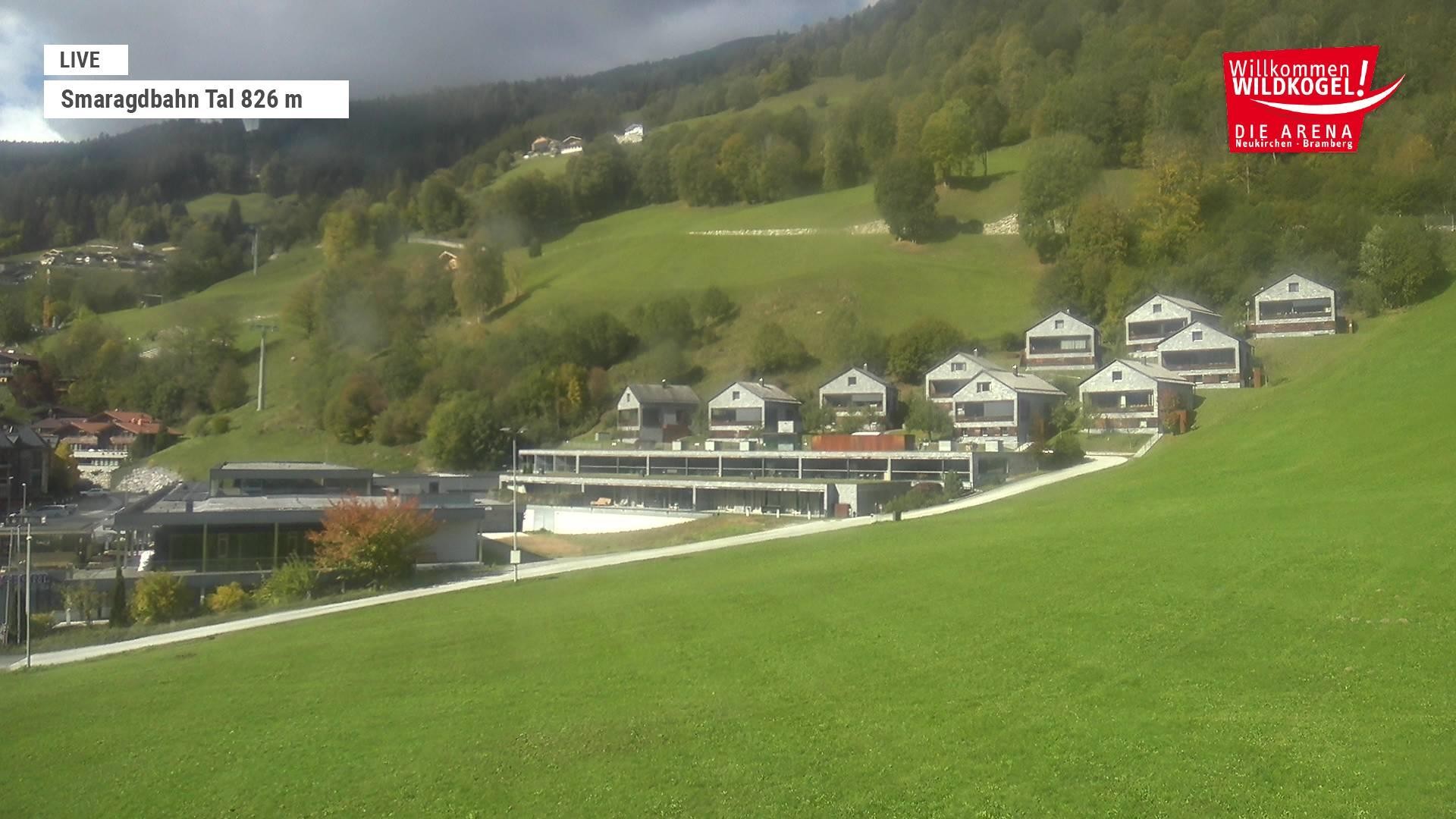 Archiv Foto Webcam Wildkogel: Frühmesserbahn - Bergstation