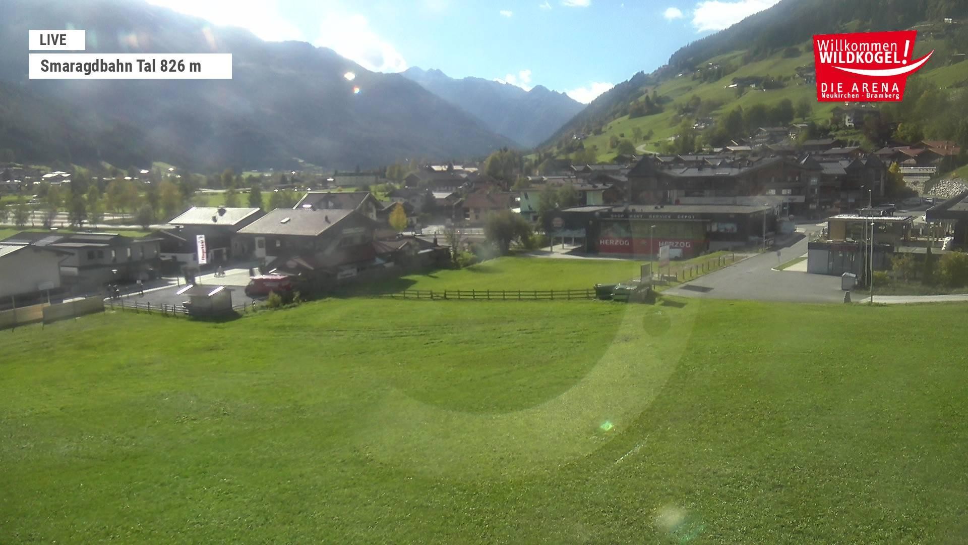 Archiv Foto Webcam Wildkogel: Frühmesserbahn - Bergstation