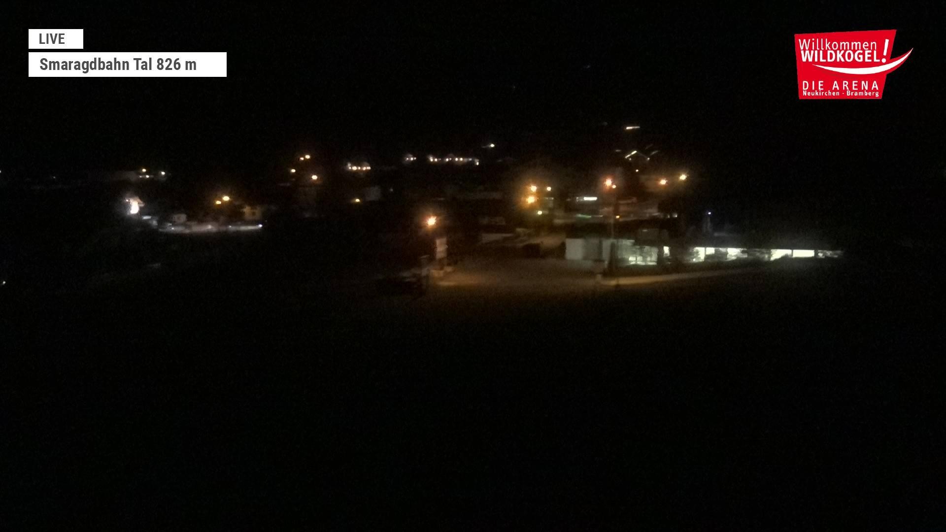 Archiv Foto Webcam Wildkogel: Frühmesserbahn - Bergstation