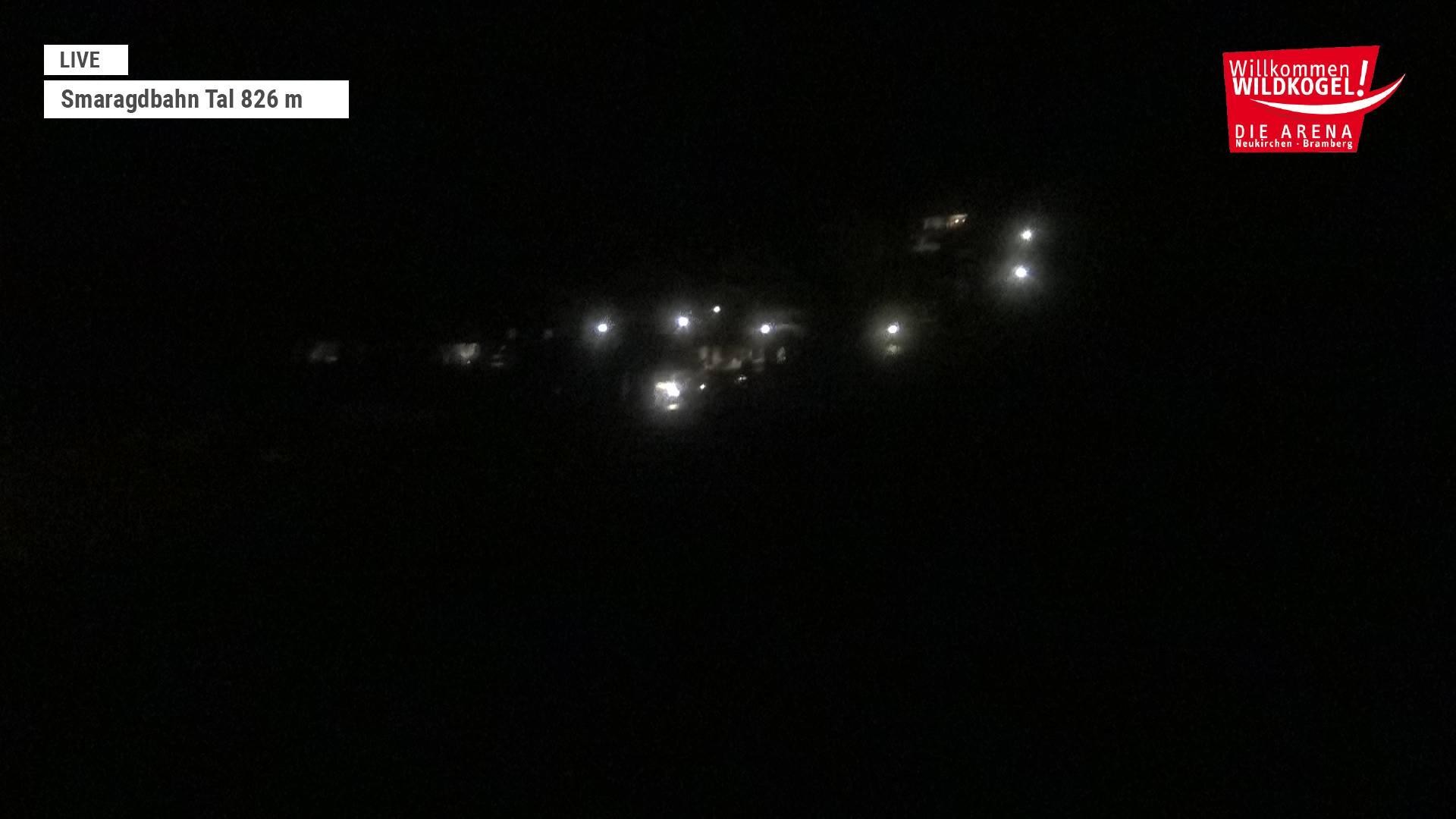 Archiv Foto Webcam Wildkogel: Frühmesserbahn - Bergstation