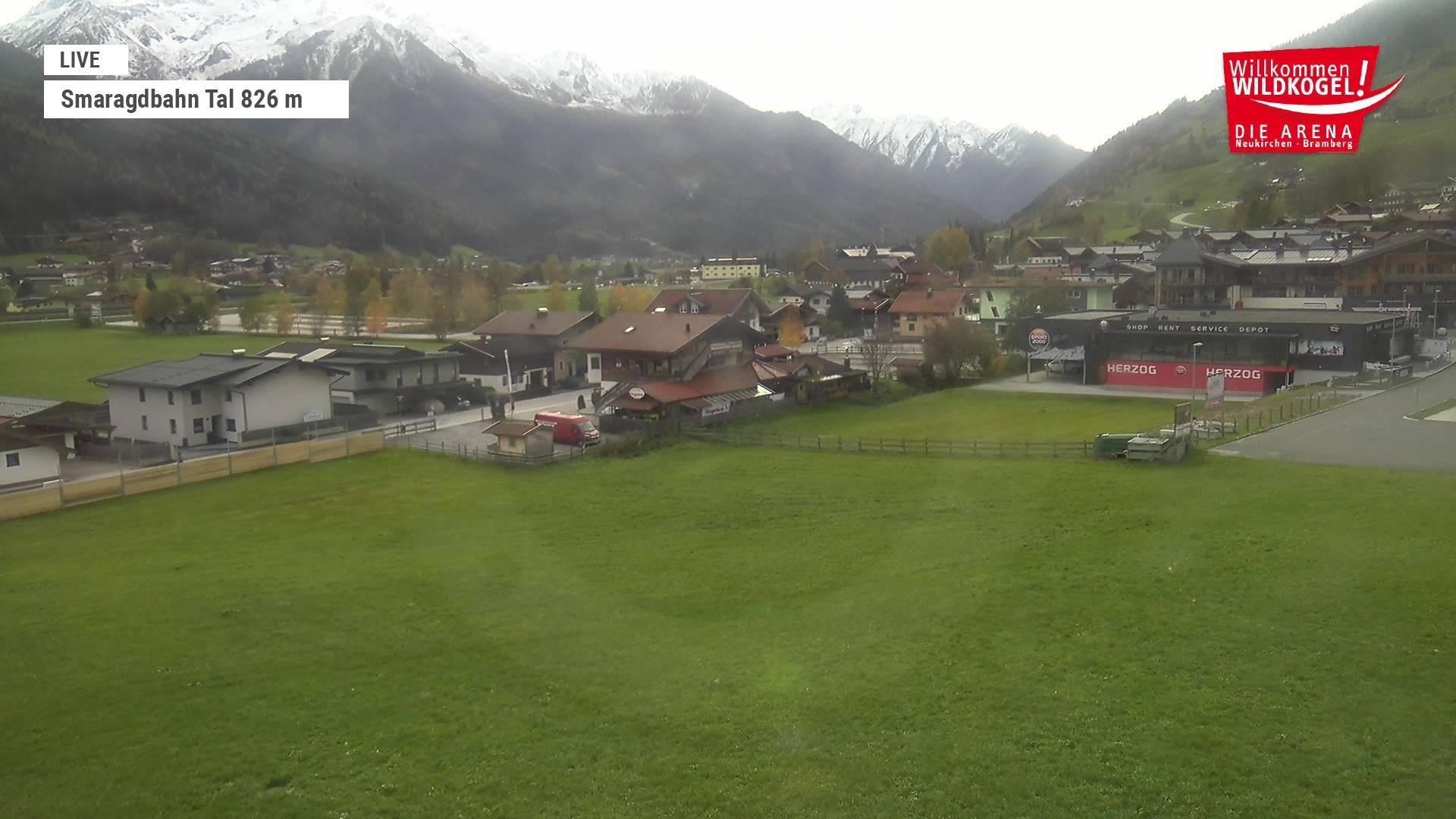 Archiv Foto Webcam Wildkogel: Frühmesserbahn - Bergstation