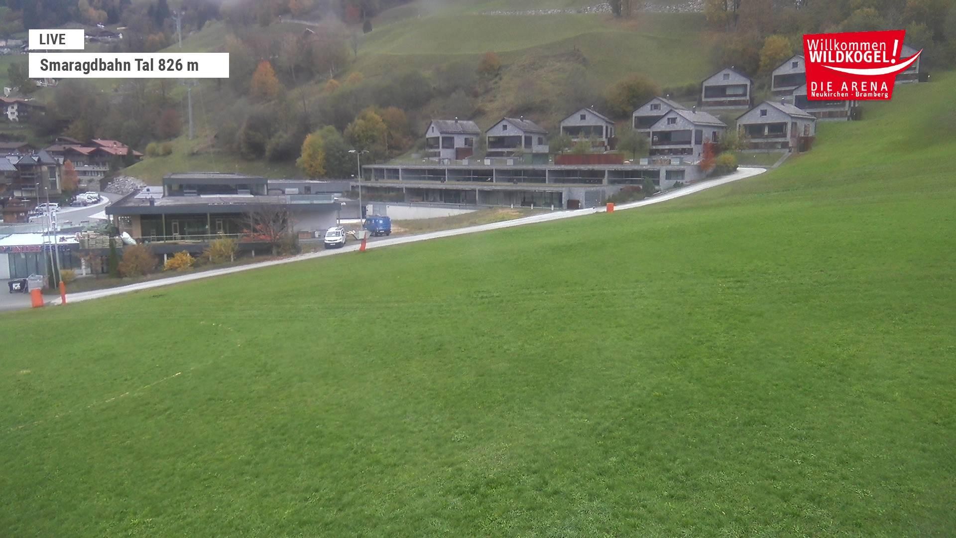 Archiv Foto Webcam Wildkogel: Frühmesserbahn - Bergstation