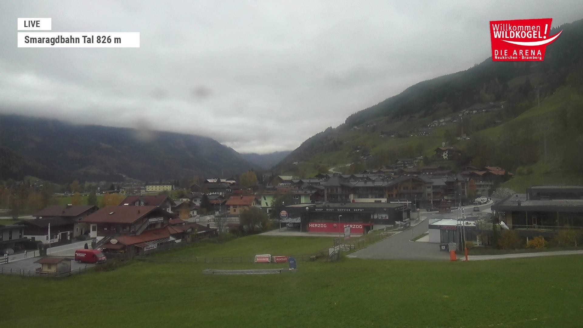 Archiv Foto Webcam Wildkogel: Frühmesserbahn - Bergstation