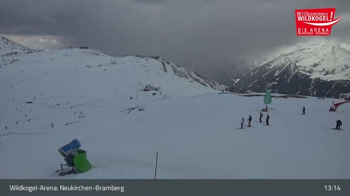 Archived image Webcam Kitzbühel Alps: Wildkogel-Arena