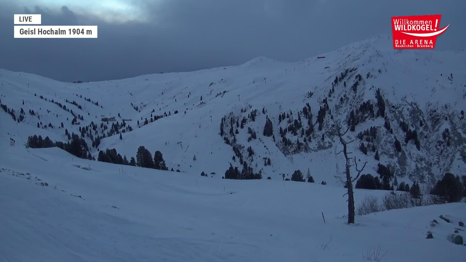 Archiv Foto Webcam Aussichts-Bergrestaurant Wildkogel-Arena