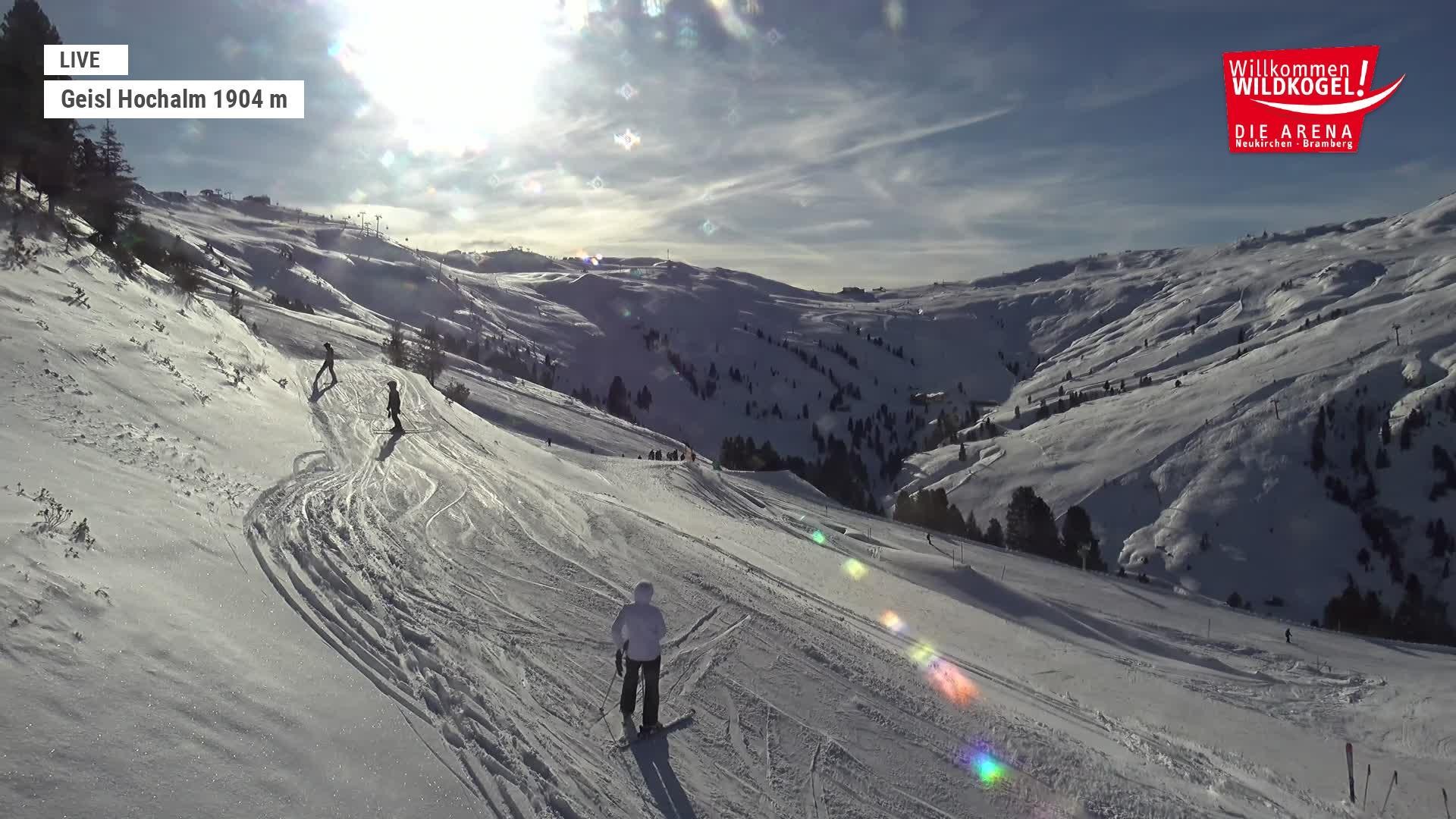Archived image Webcam Panorama restaurant Wildkogel-Arena