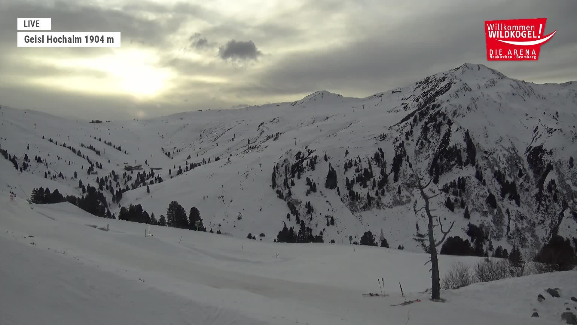 Archiv Foto Webcam Aussichts-Bergrestaurant Wildkogel-Arena