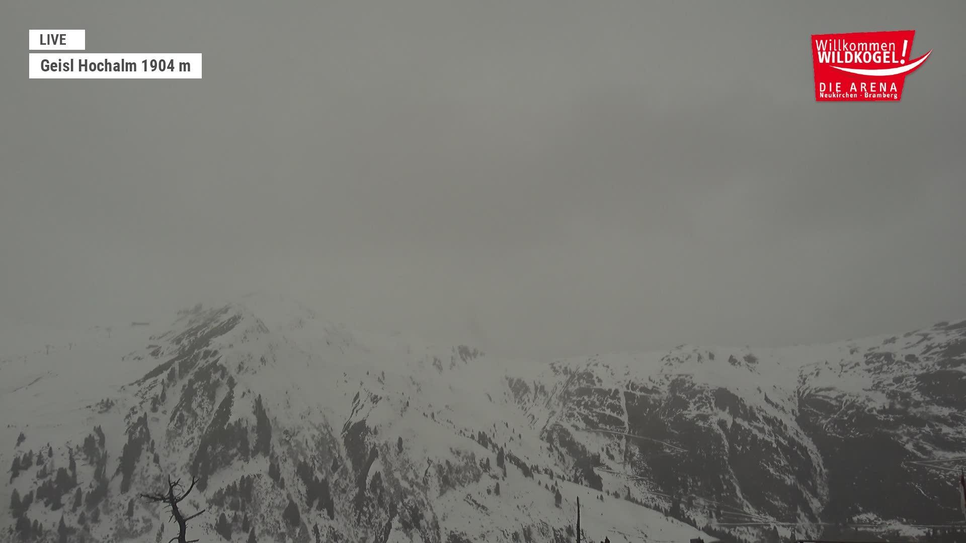 Archived image Webcam Panorama restaurant Wildkogel-Arena