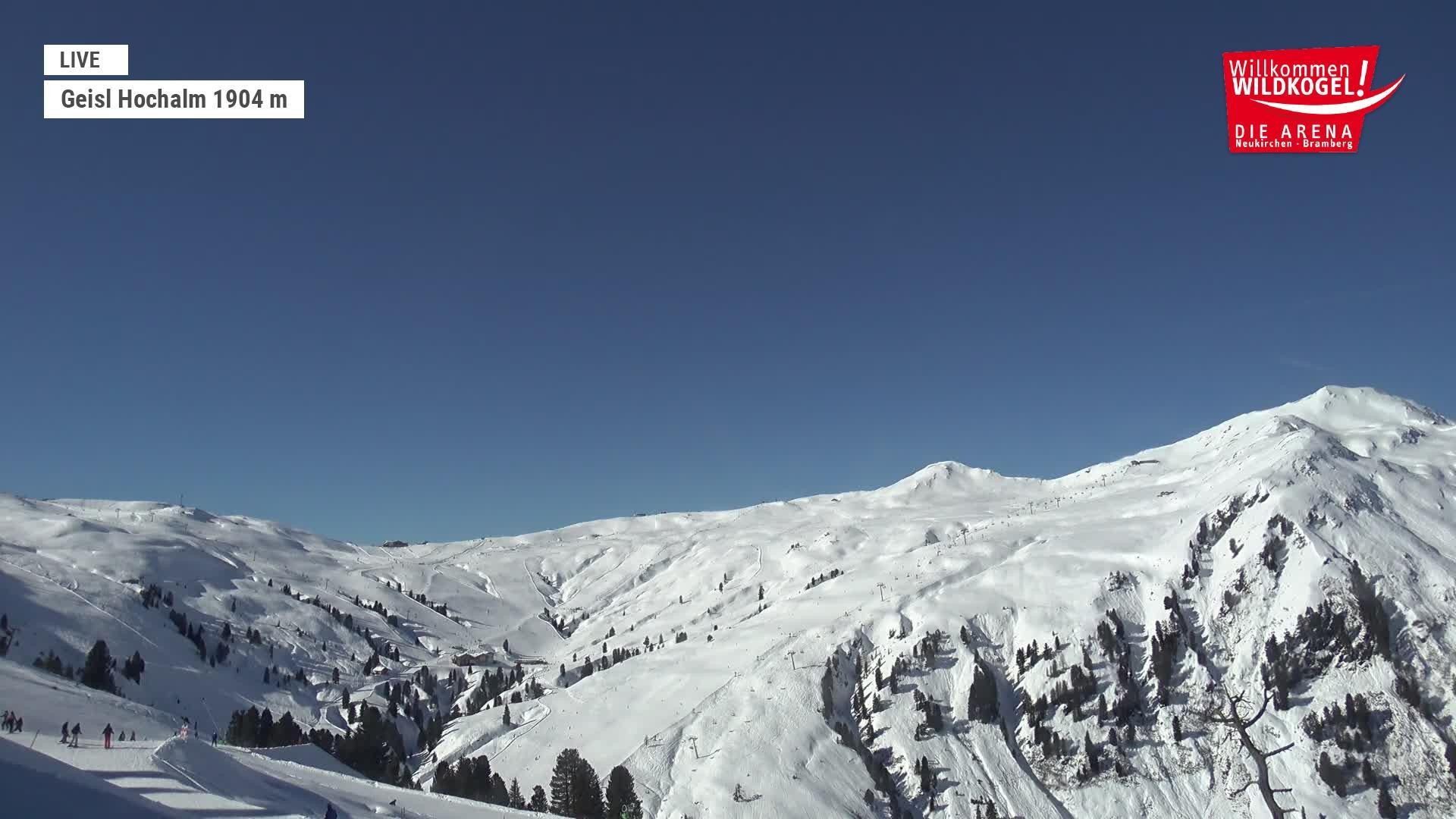 Archived image Webcam Panorama restaurant Wildkogel-Arena