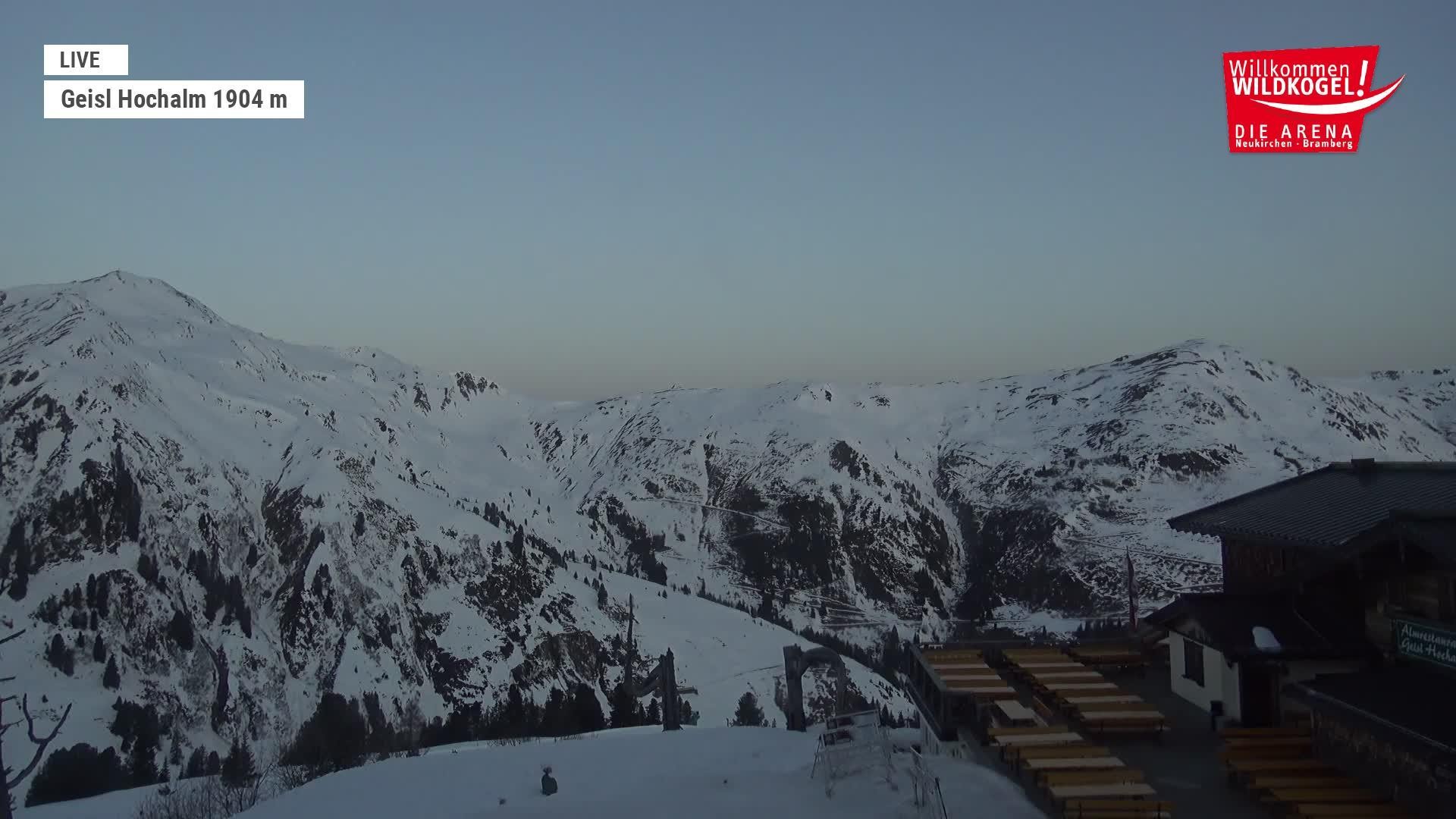 Archived image Webcam Panorama restaurant Wildkogel-Arena