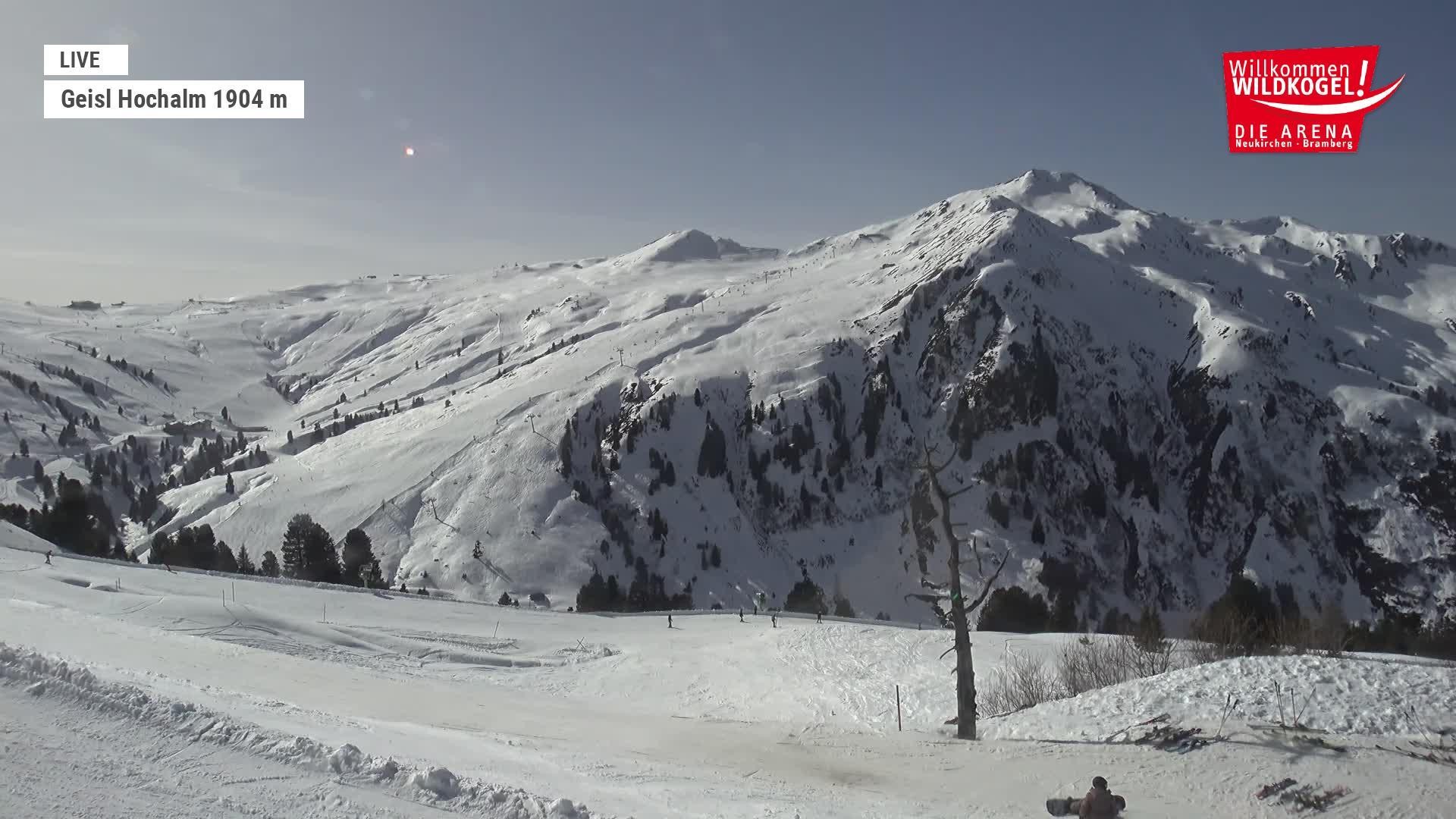 Archived image Webcam Panorama restaurant Wildkogel-Arena