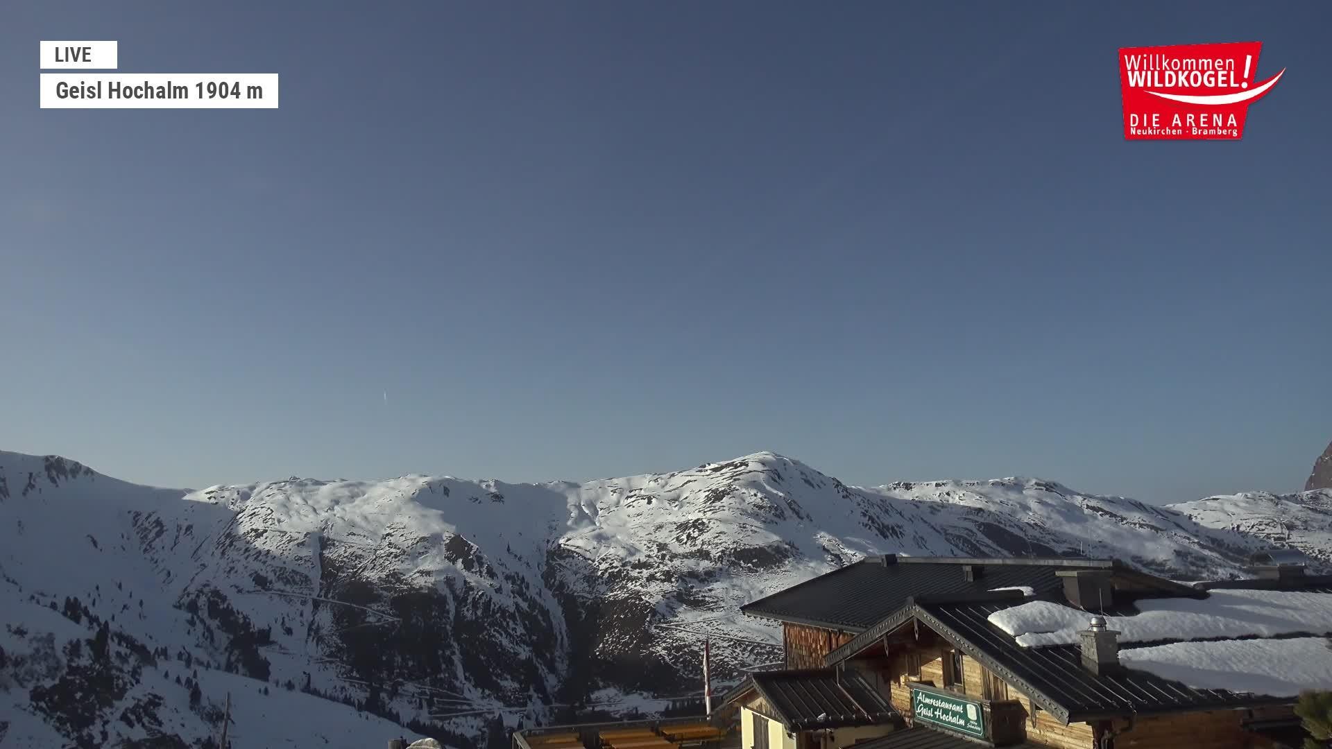 Archived image Webcam Panorama restaurant Wildkogel-Arena
