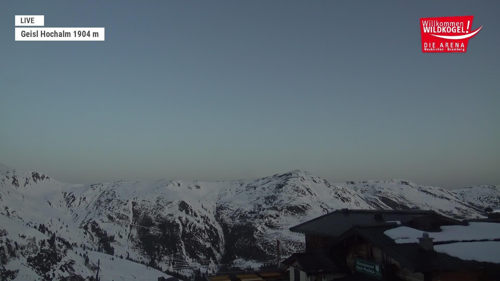 Archived image Webcam Panorama restaurant Wildkogel-Arena