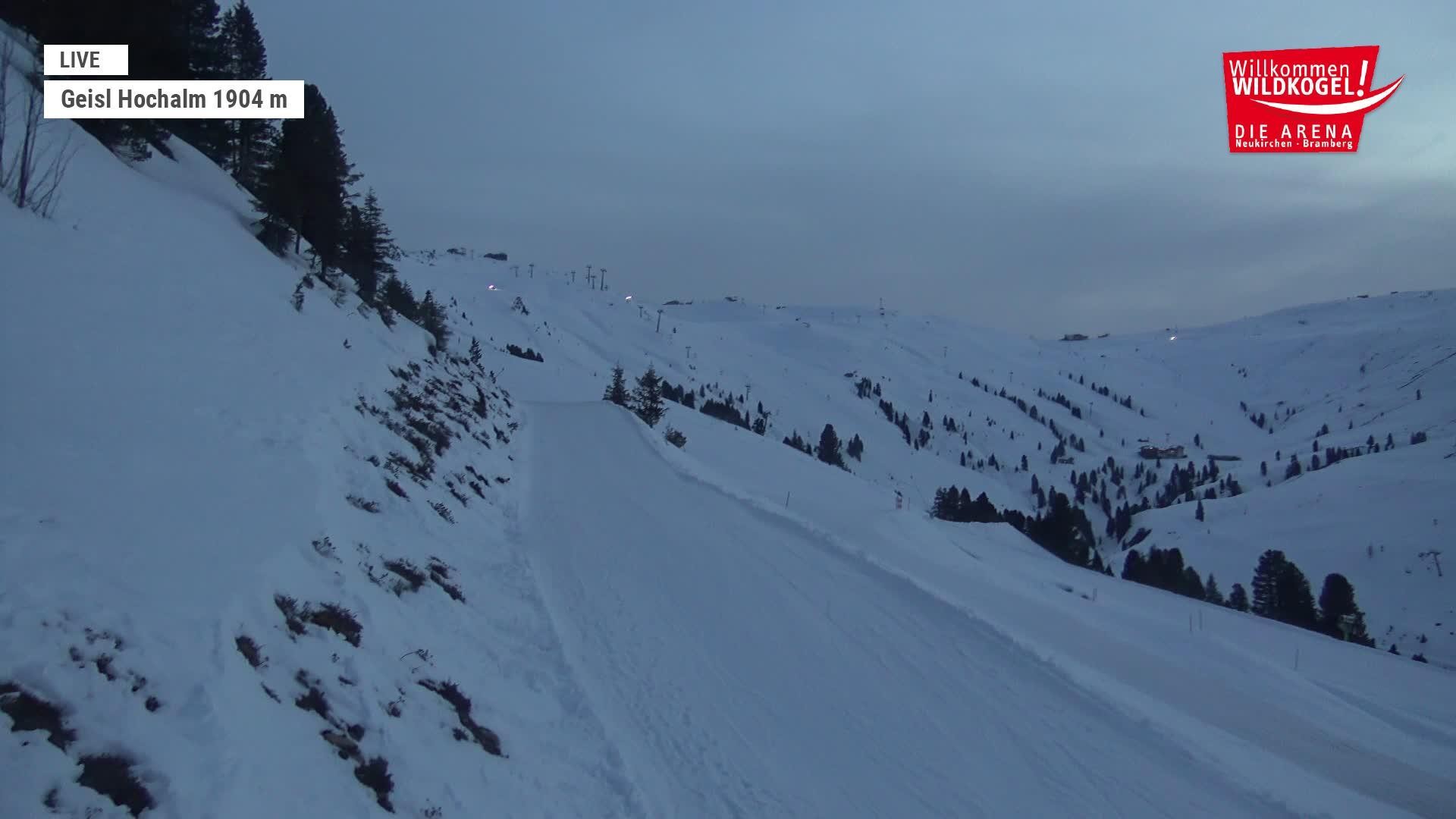 Archived image Webcam Panorama restaurant Wildkogel-Arena