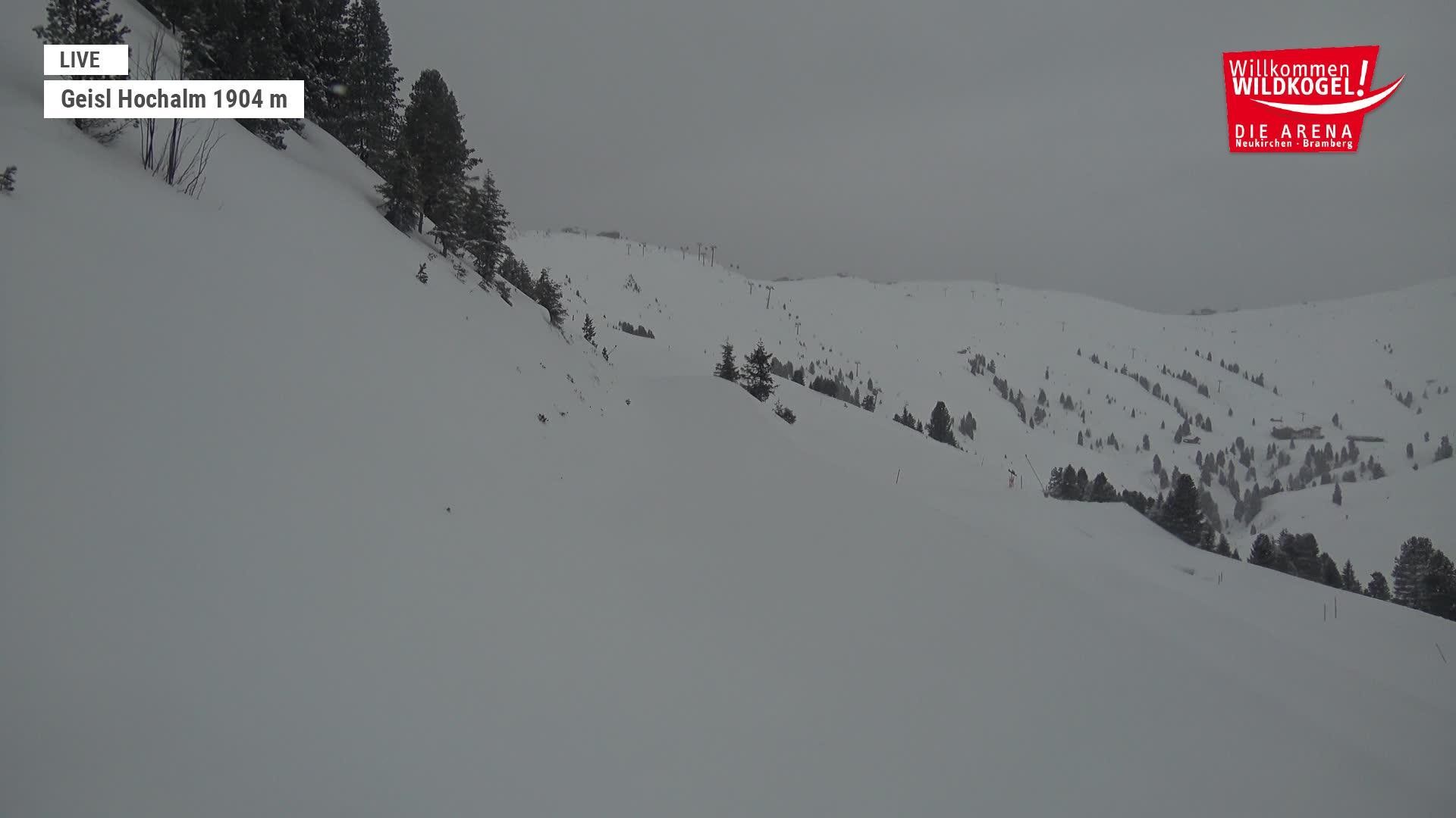 Archived image Webcam Panorama restaurant Wildkogel-Arena