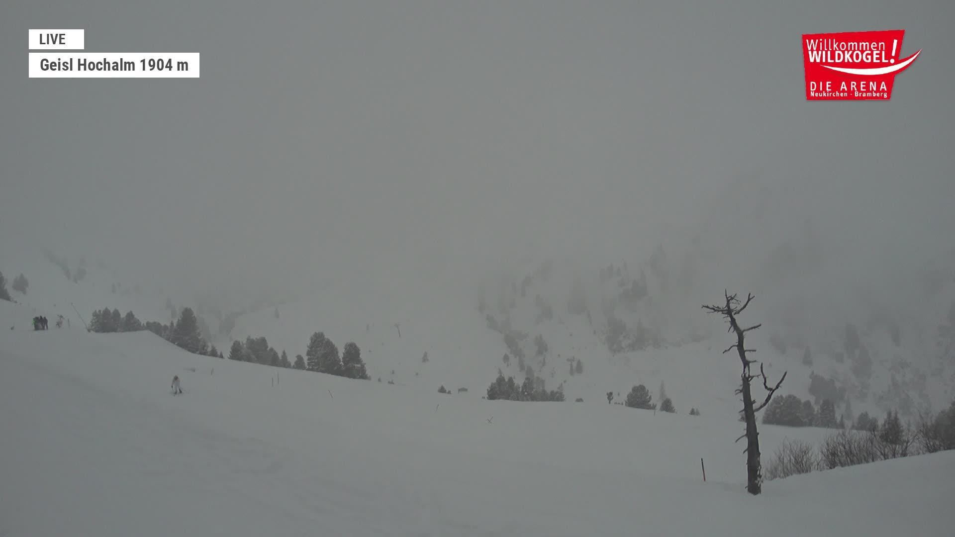 Archived image Webcam Panorama restaurant Wildkogel-Arena