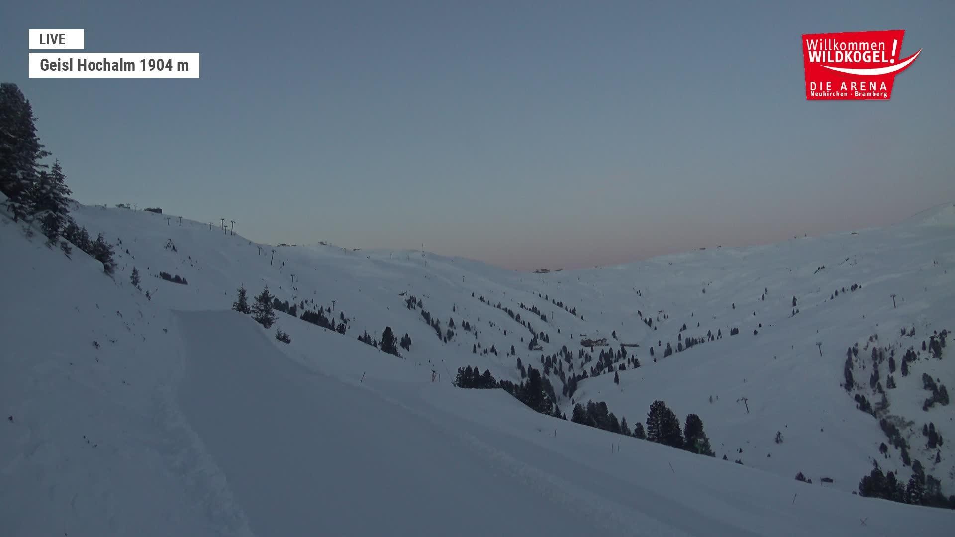 Archiv Foto Webcam Aussichts-Bergrestaurant Wildkogel-Arena