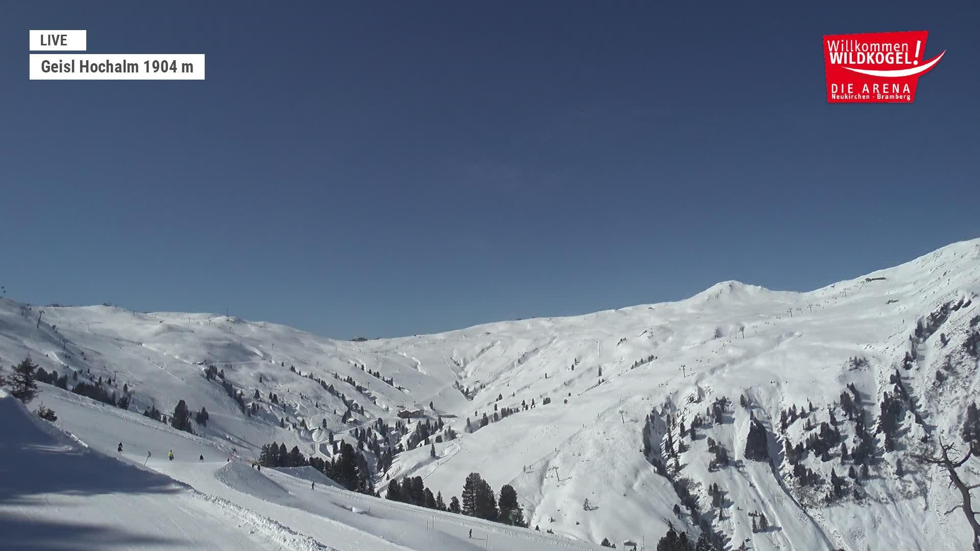 Archived image Webcam Panorama restaurant Wildkogel-Arena