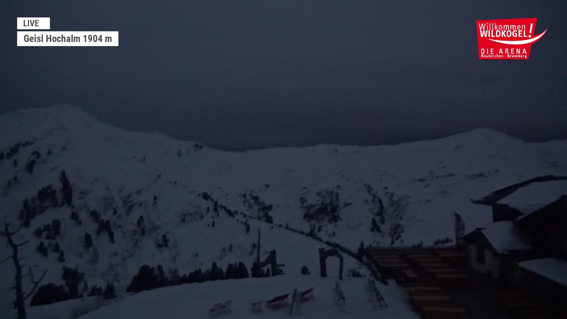 Archived image Webcam Panorama restaurant Wildkogel-Arena