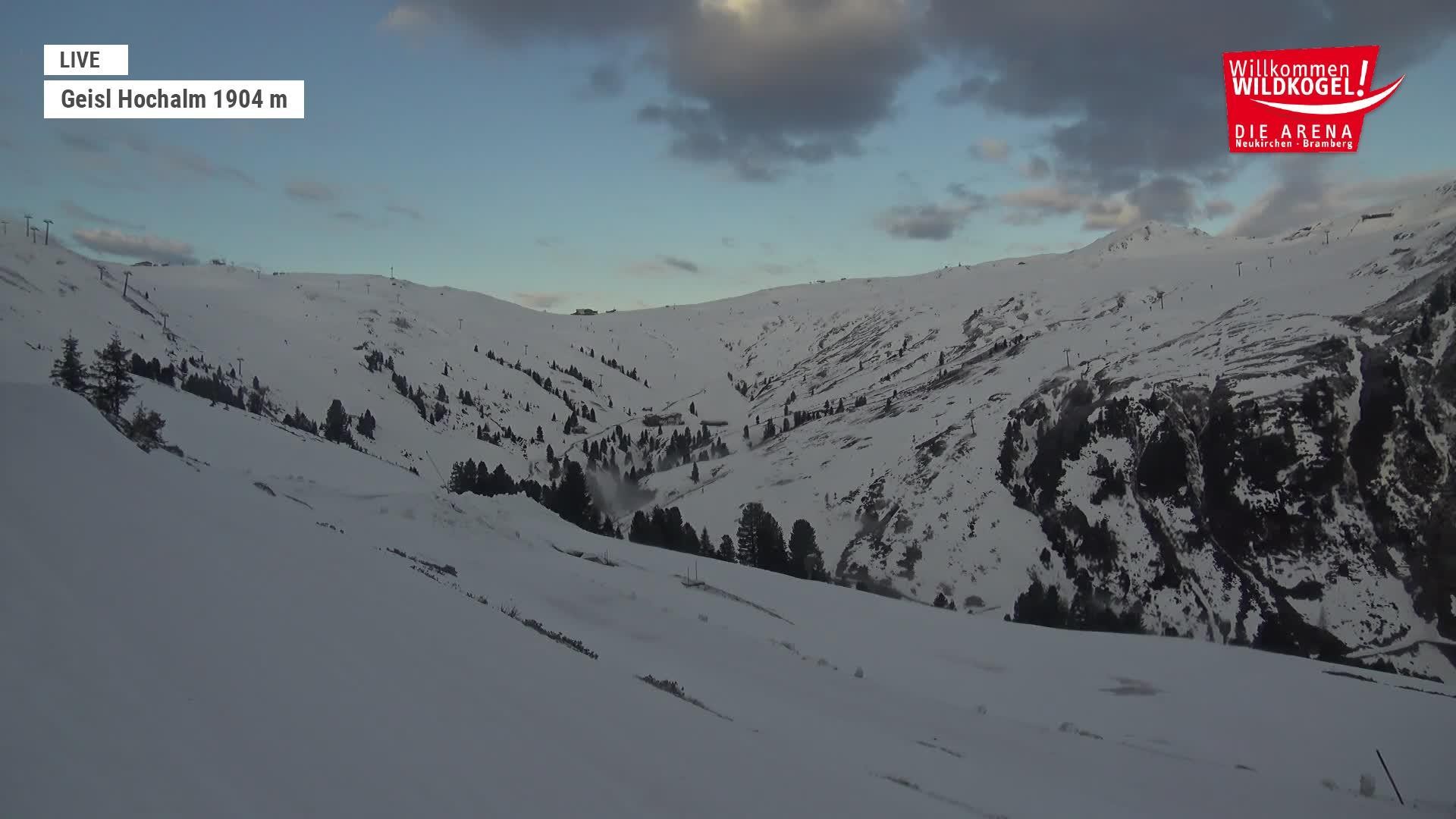 Archiv Foto Webcam Aussichts-Bergrestaurant Wildkogel-Arena