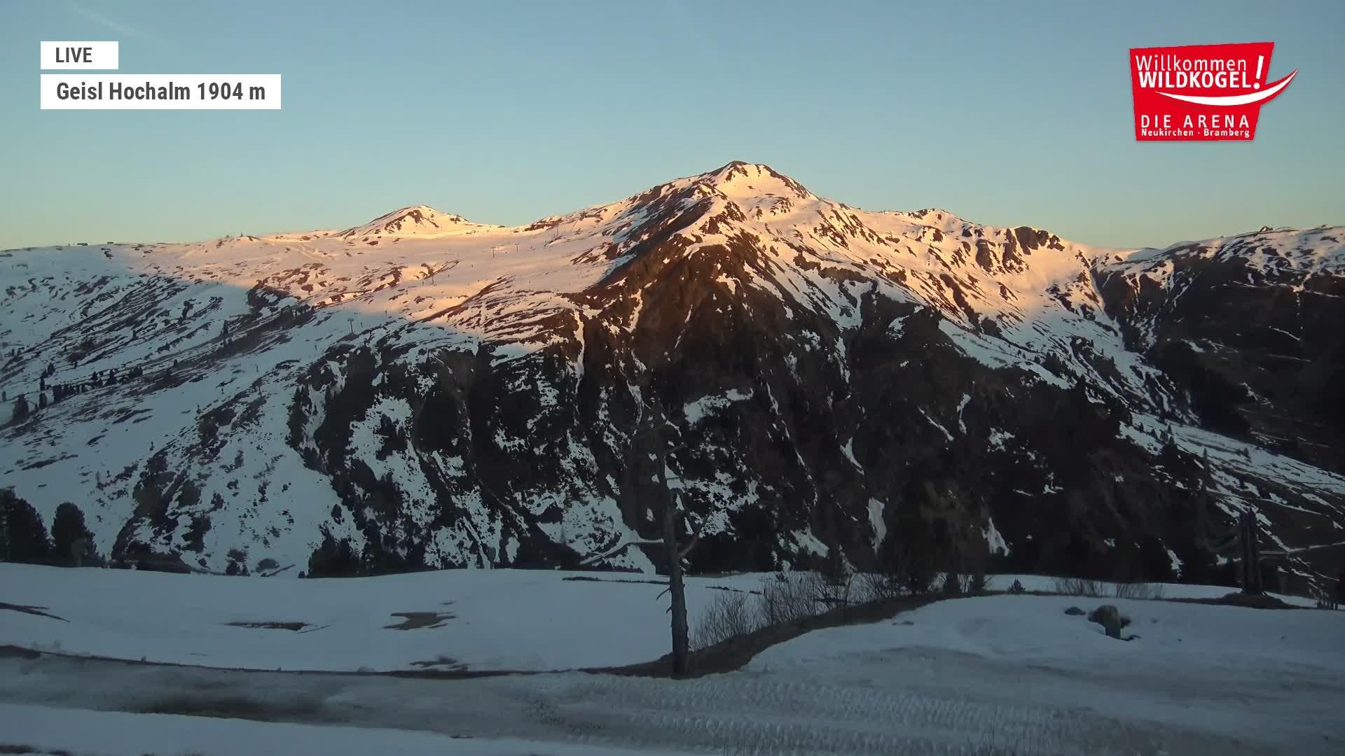 Archiv Foto Webcam Aussichts-Bergrestaurant Wildkogel-Arena