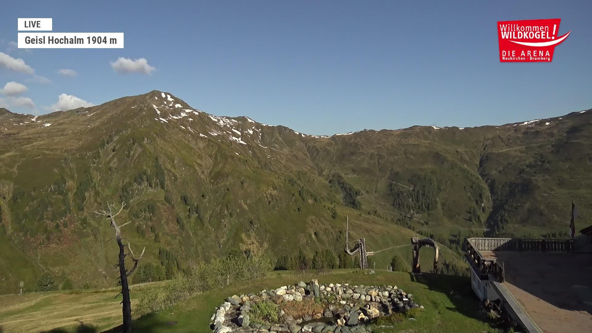 Archived image Webcam Panorama restaurant Wildkogel-Arena