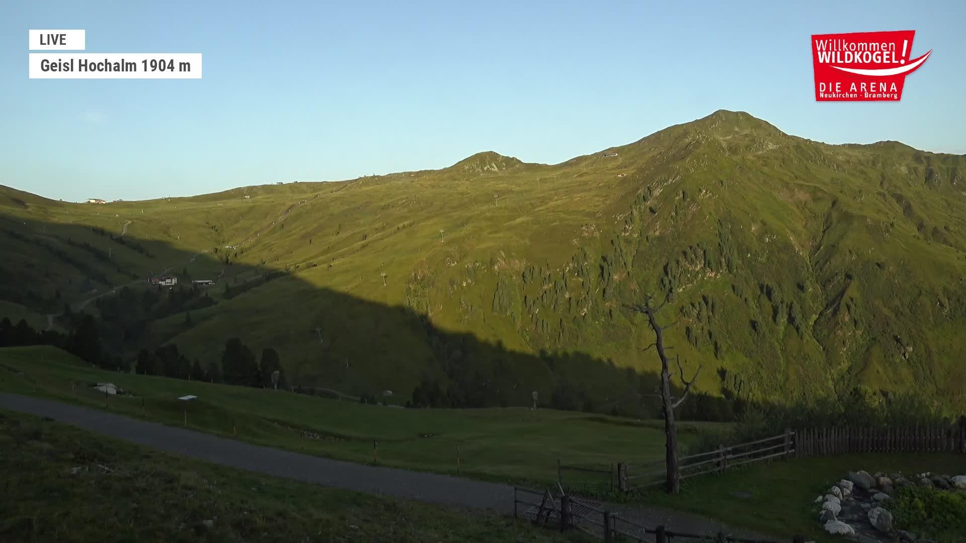 Archiv Foto Webcam Aussichts-Bergrestaurant Wildkogel-Arena