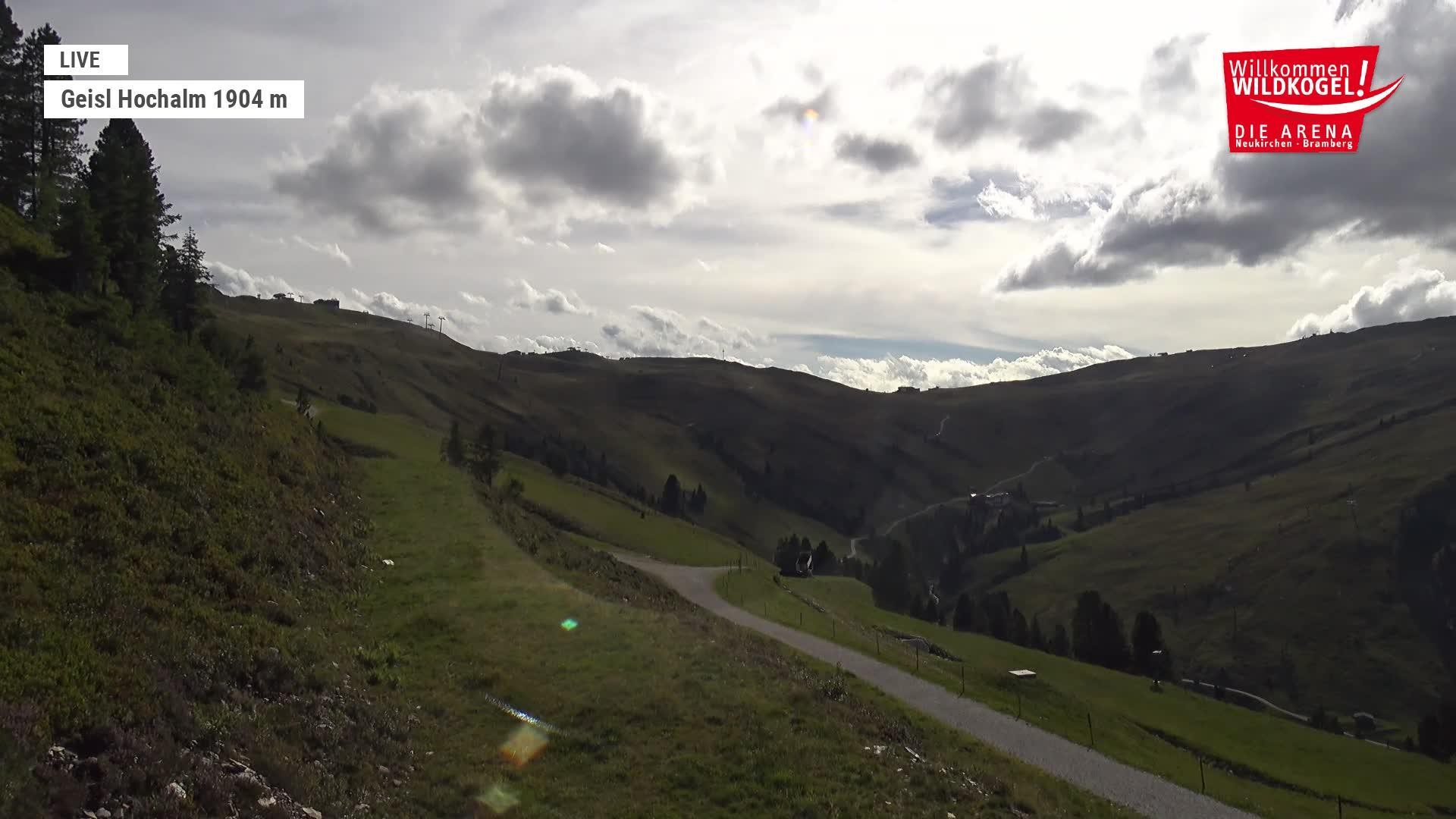 Archiv Foto Webcam Aussichts-Bergrestaurant Wildkogel-Arena