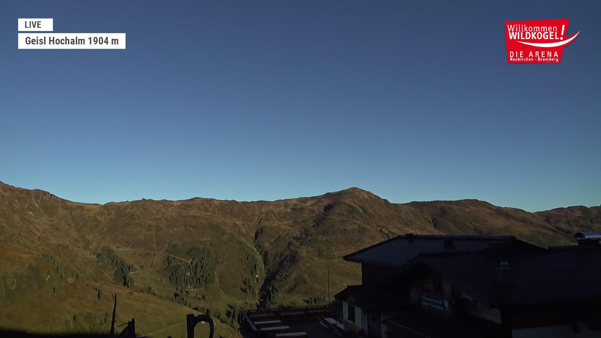 Archived image Webcam Panorama restaurant Wildkogel-Arena