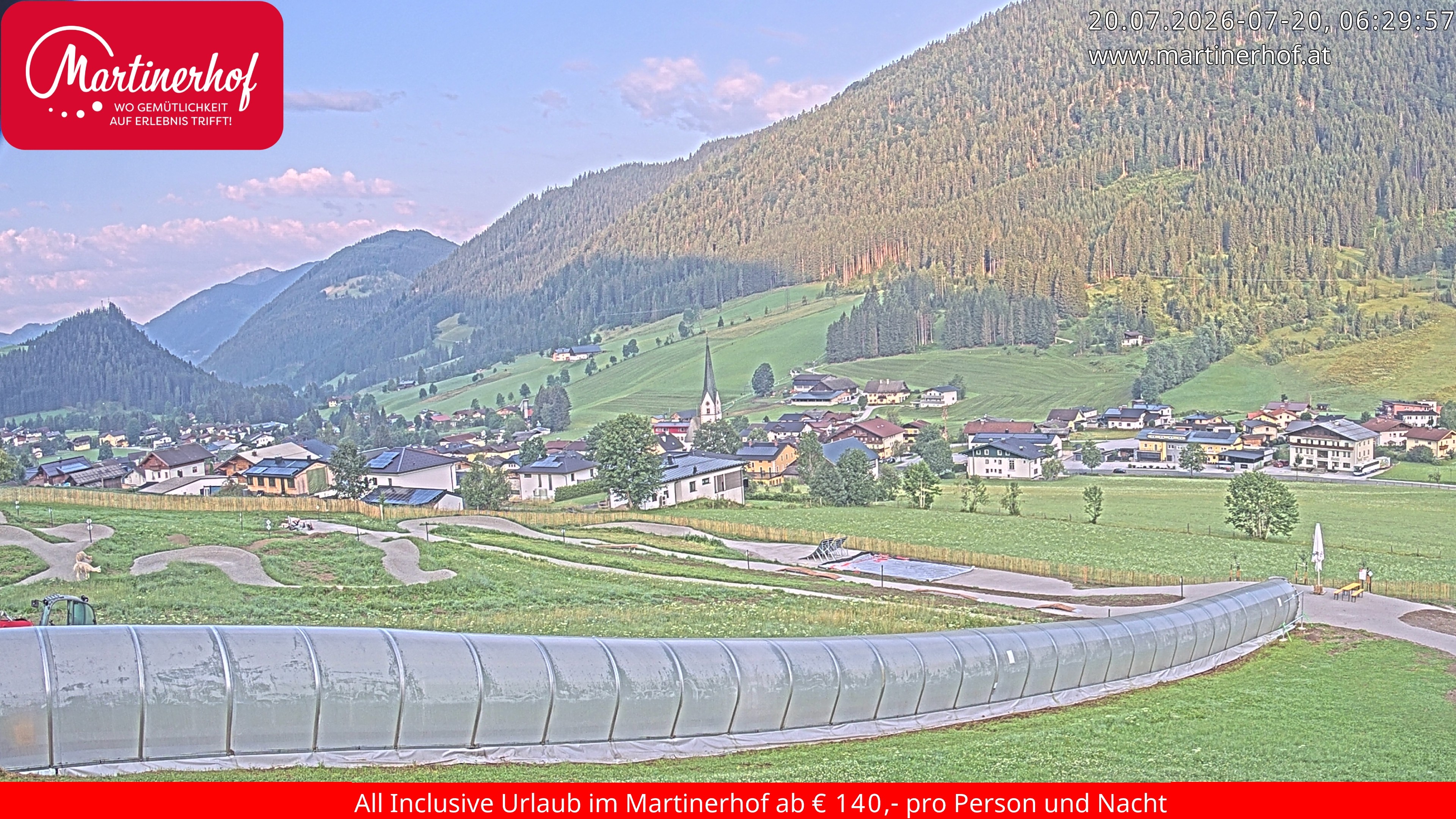 Archiv Foto Webcam Sicht auf St. Martin am Tennengebirge