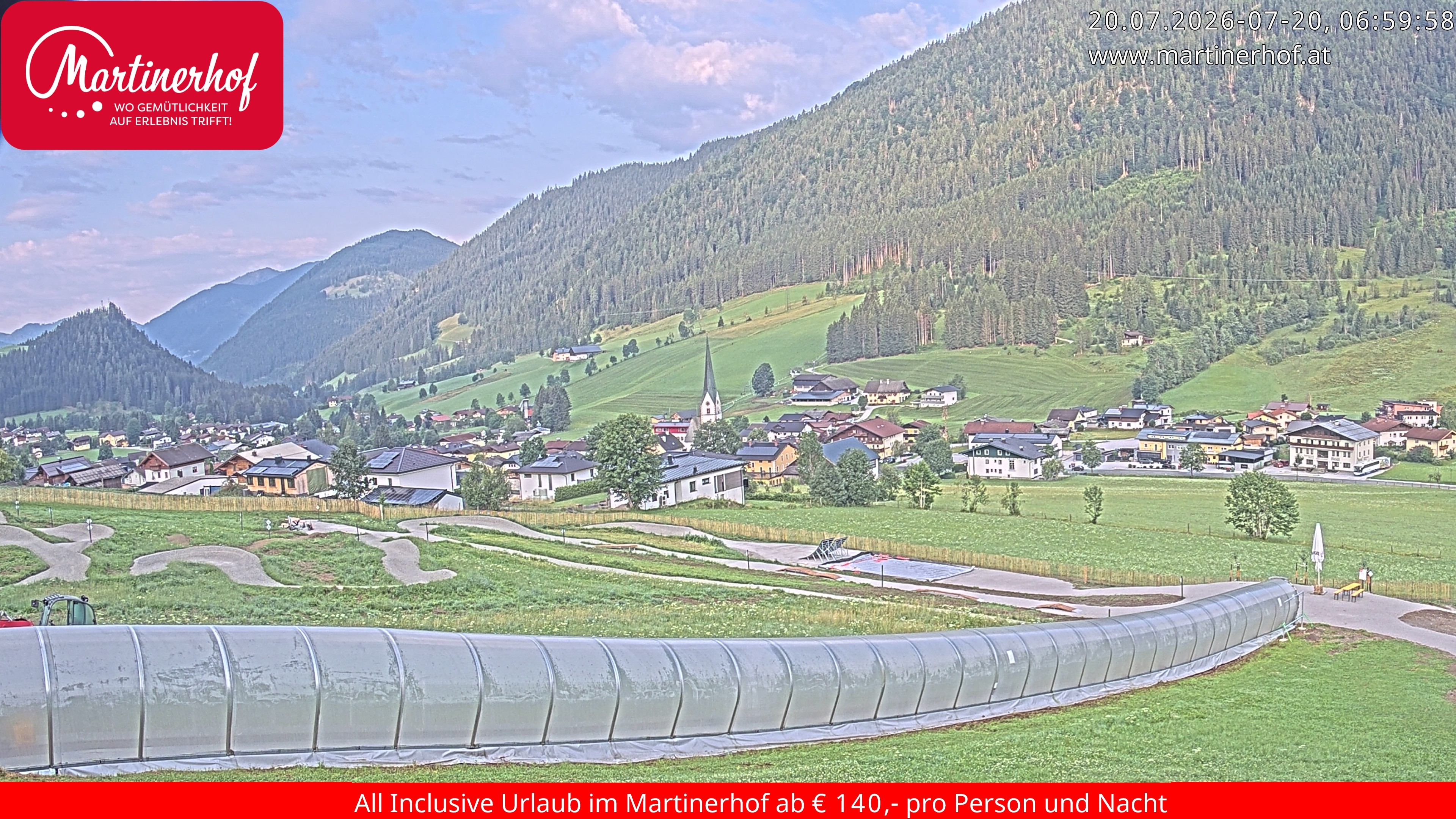 Archiv Foto Webcam Sicht auf St. Martin am Tennengebirge