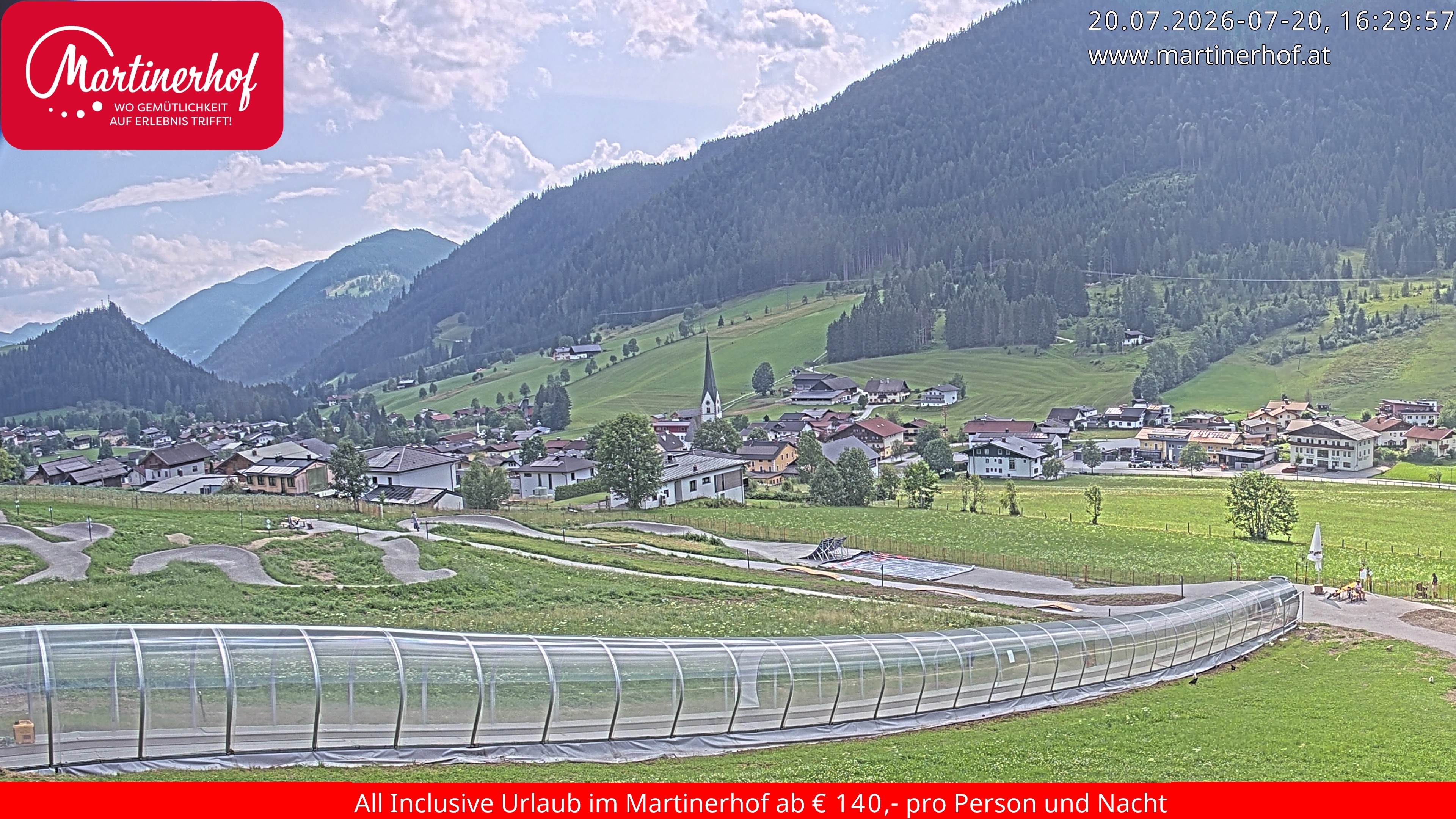 Archiv Foto Webcam Sicht auf St. Martin am Tennengebirge