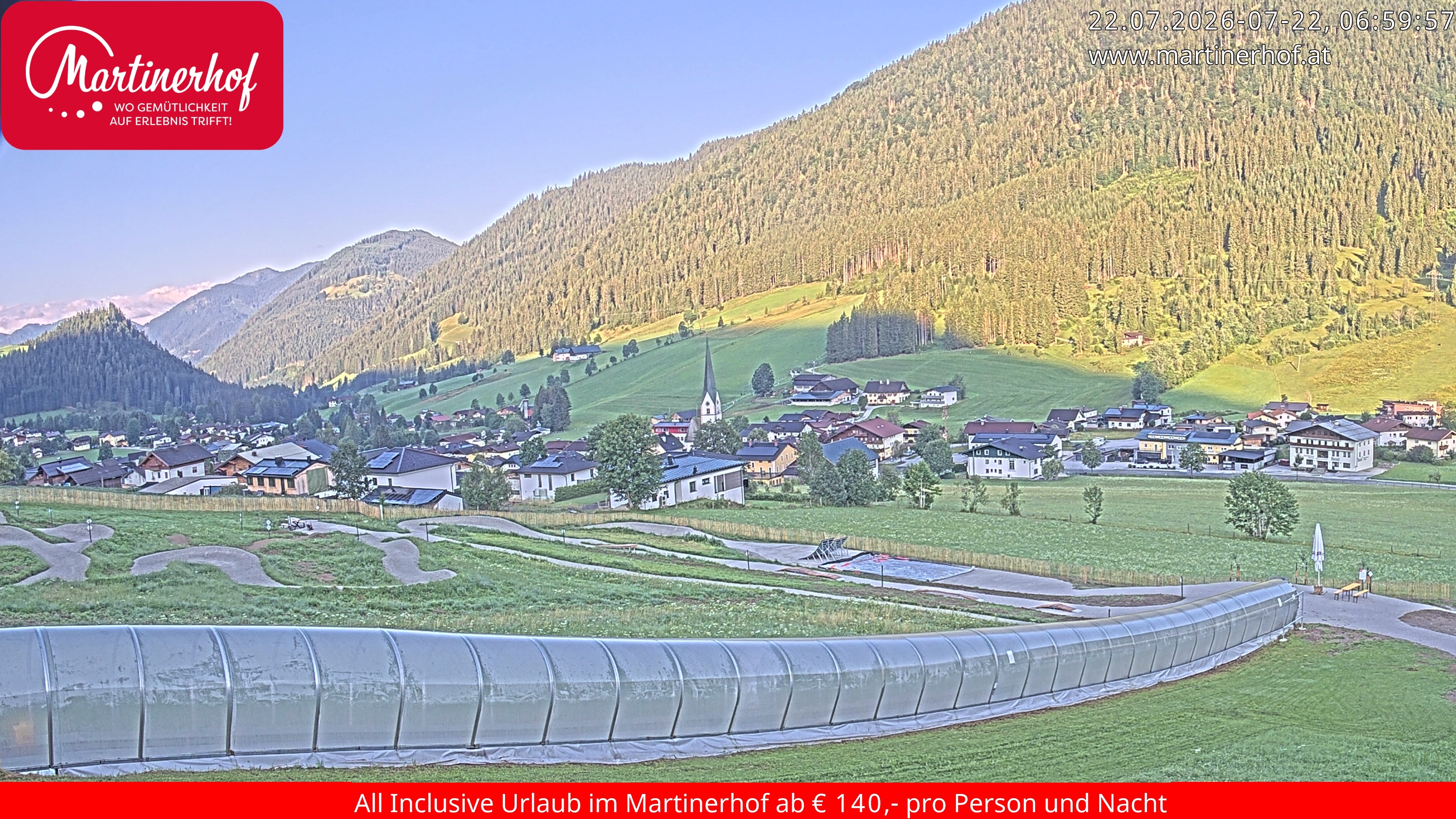 Archiv Foto Webcam Sicht auf St. Martin am Tennengebirge
