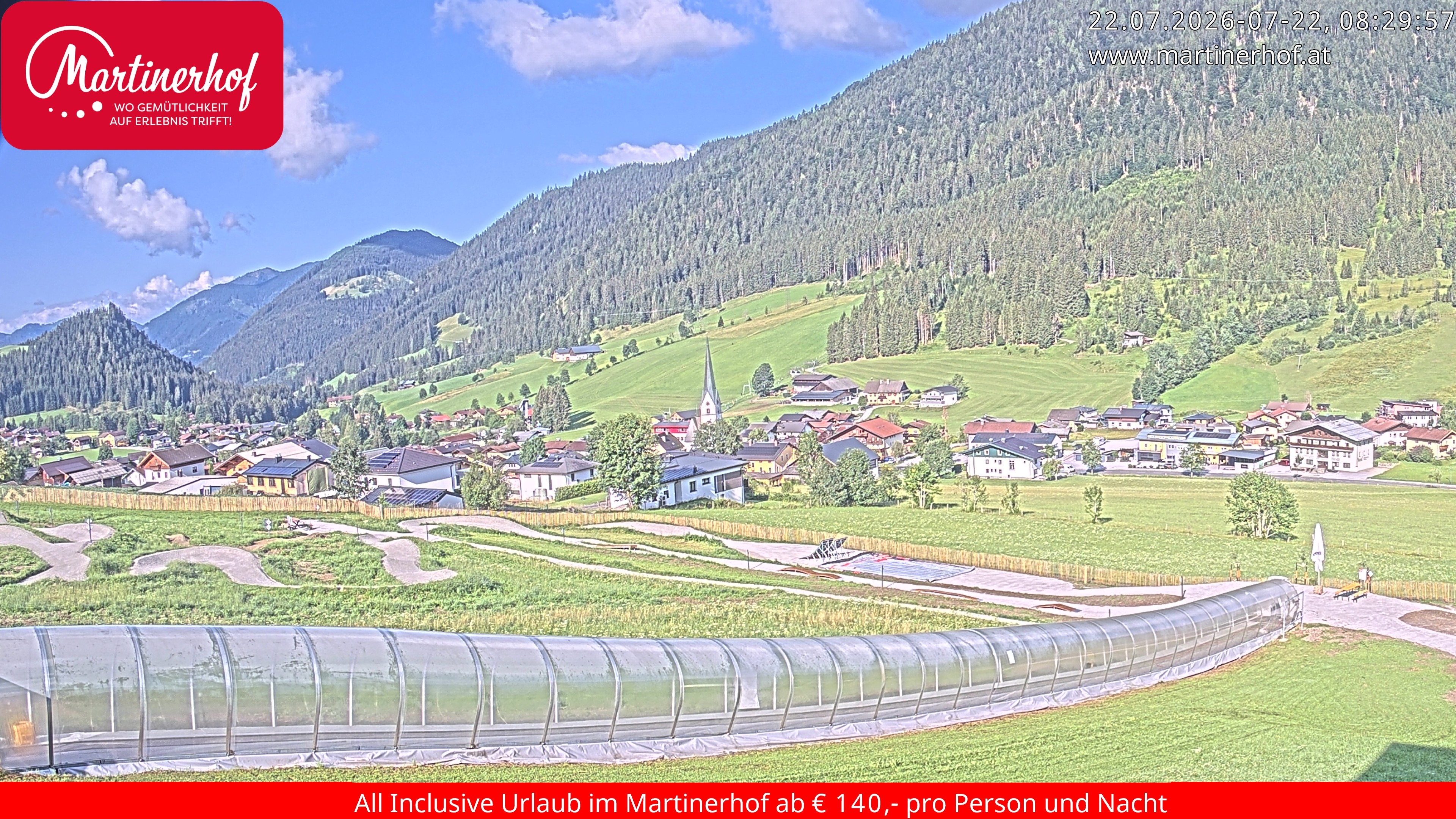 Archiv Foto Webcam Sicht auf St. Martin am Tennengebirge