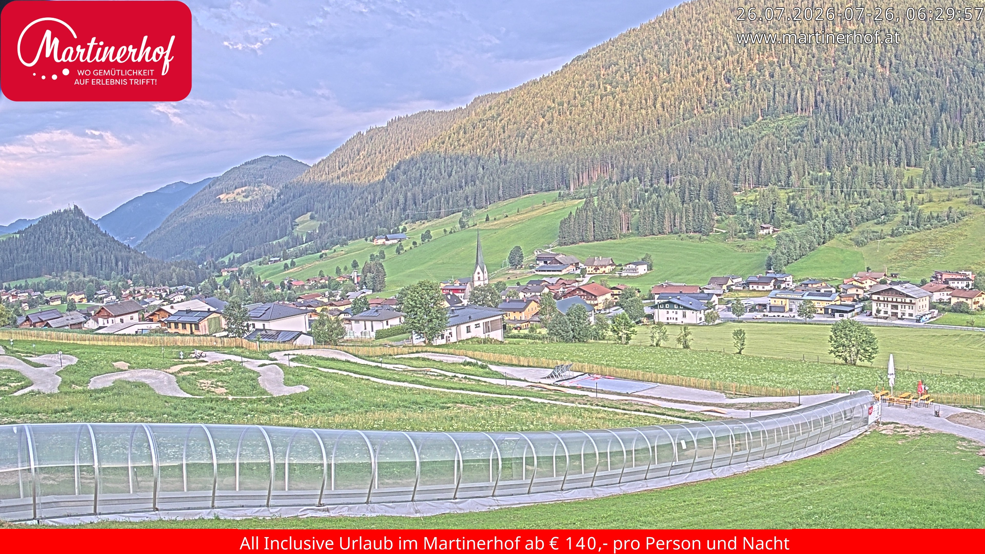 Archived image Webcam Clear view of the town St. Martin in the greater area of Salzburg