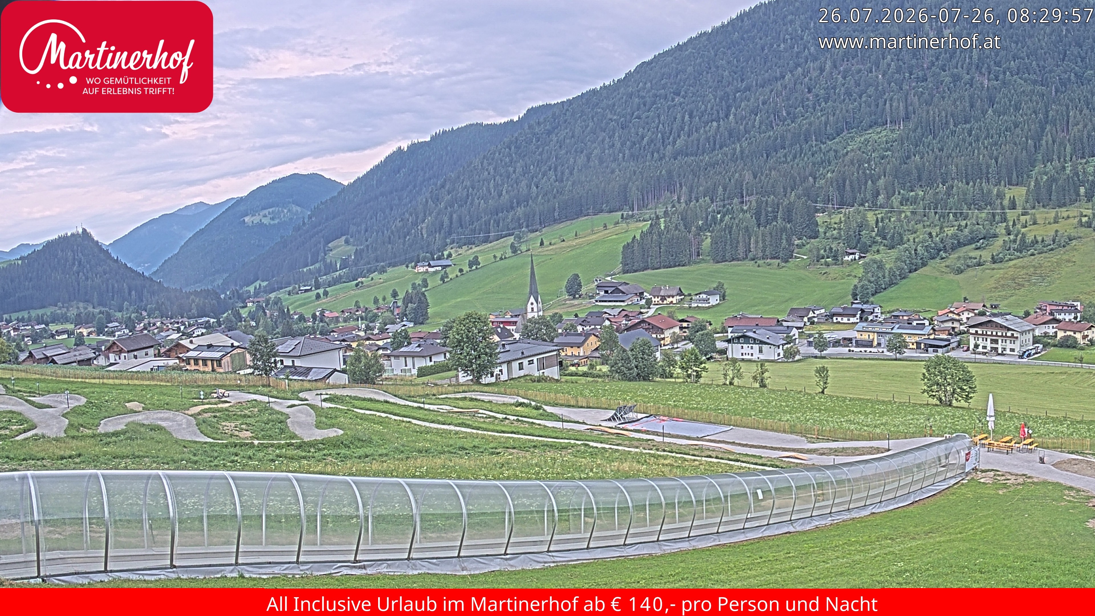 Archived image Webcam Clear view of the town St. Martin in the greater area of Salzburg