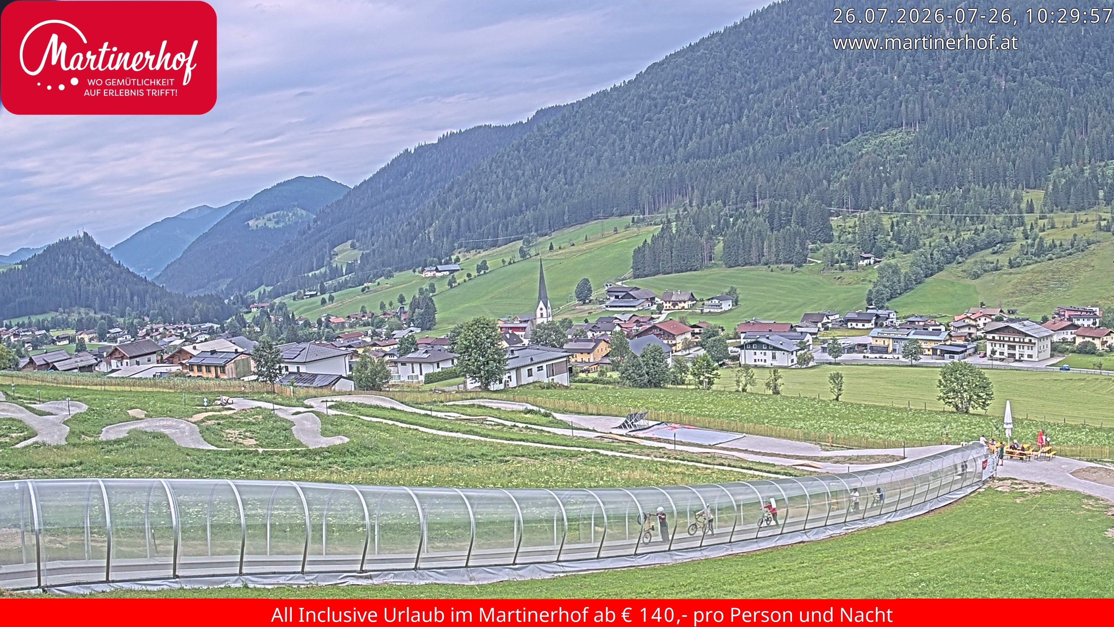 Archived image Webcam Clear view of the town St. Martin in the greater area of Salzburg